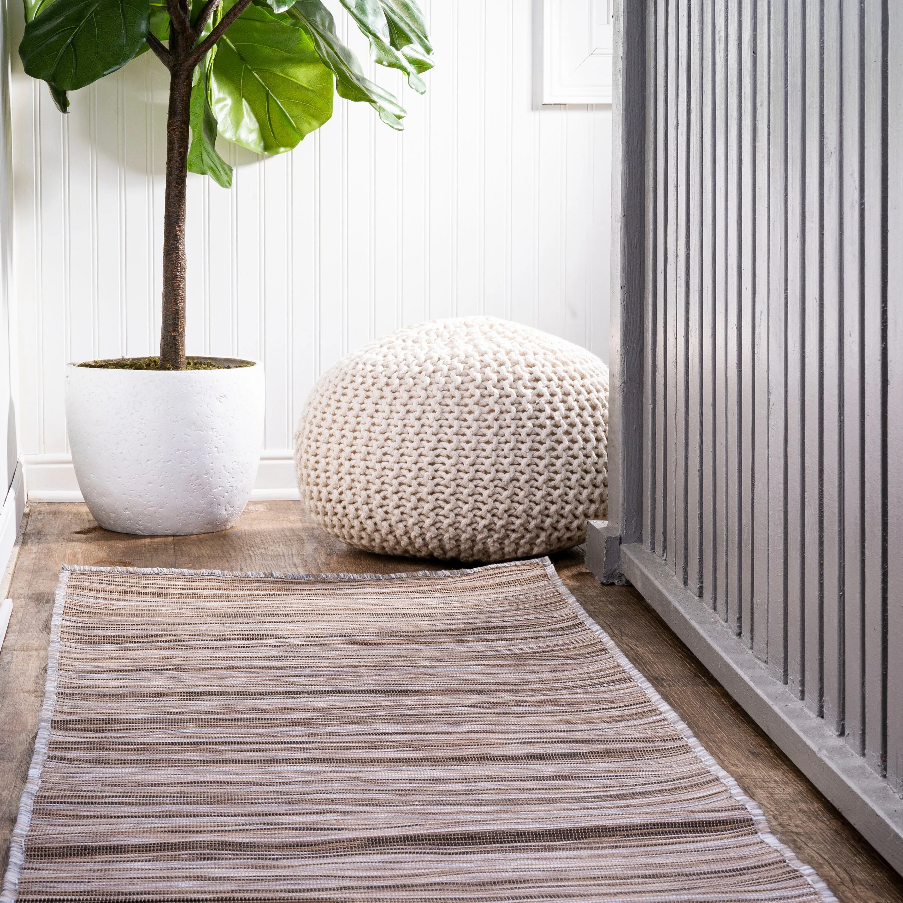JONATHAN Y Alanya Modern Farmhouse Pinstripe Area Rug