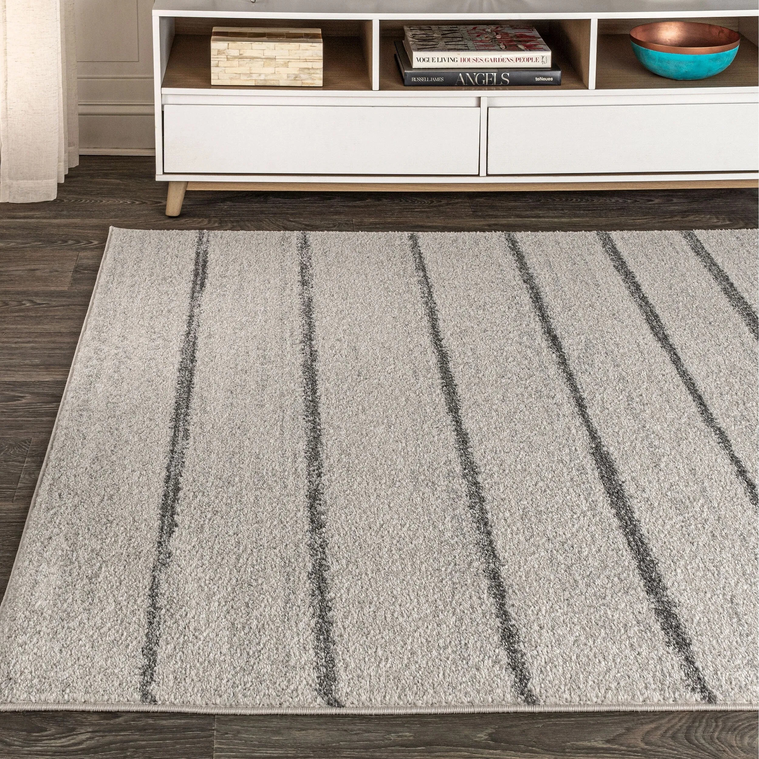 JONATHAN Y Alia Minimalist Stripe Area Rug