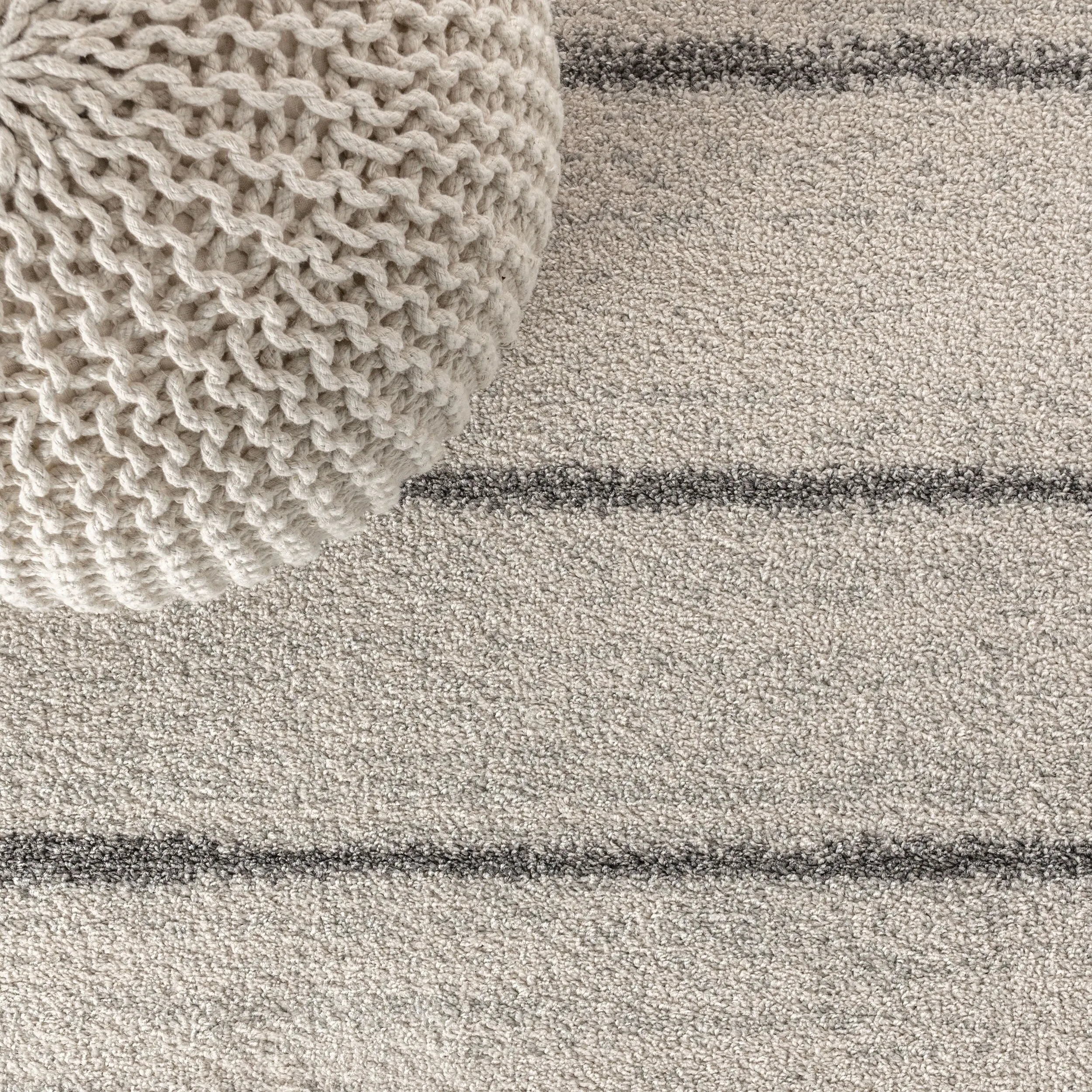 JONATHAN Y Alia Minimalist Stripe Area Rug