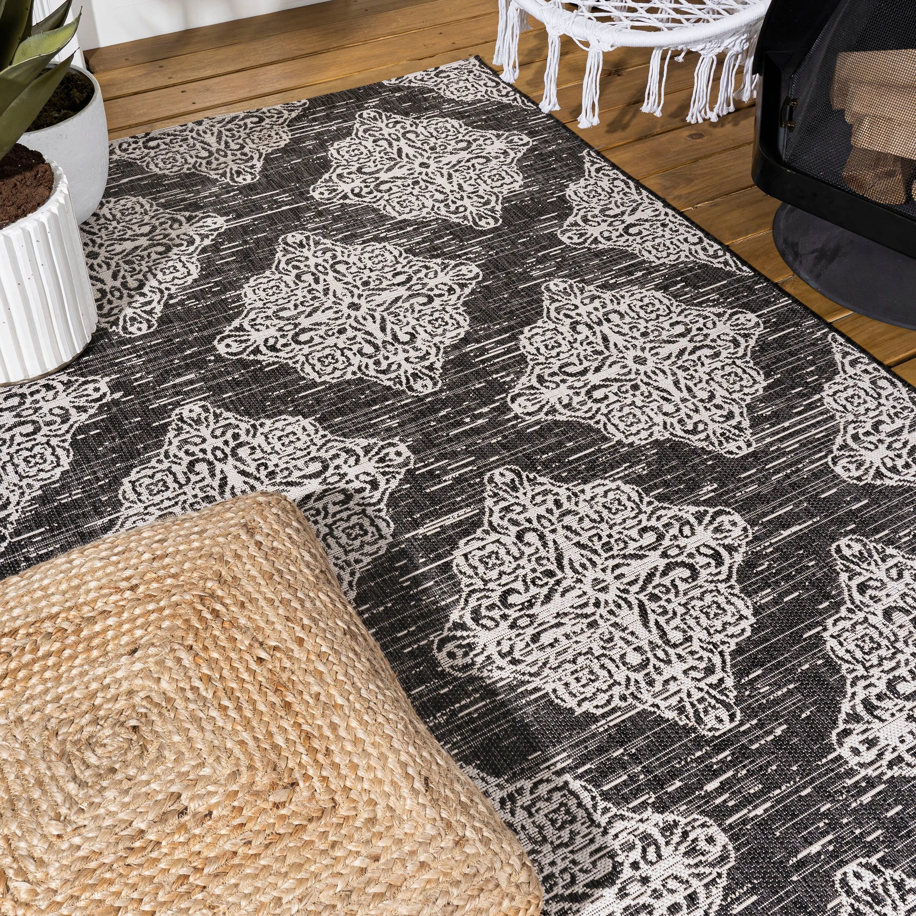 JONATHAN Y Arabesque Ornate Medallions Indoor/Outdoor Area Rug