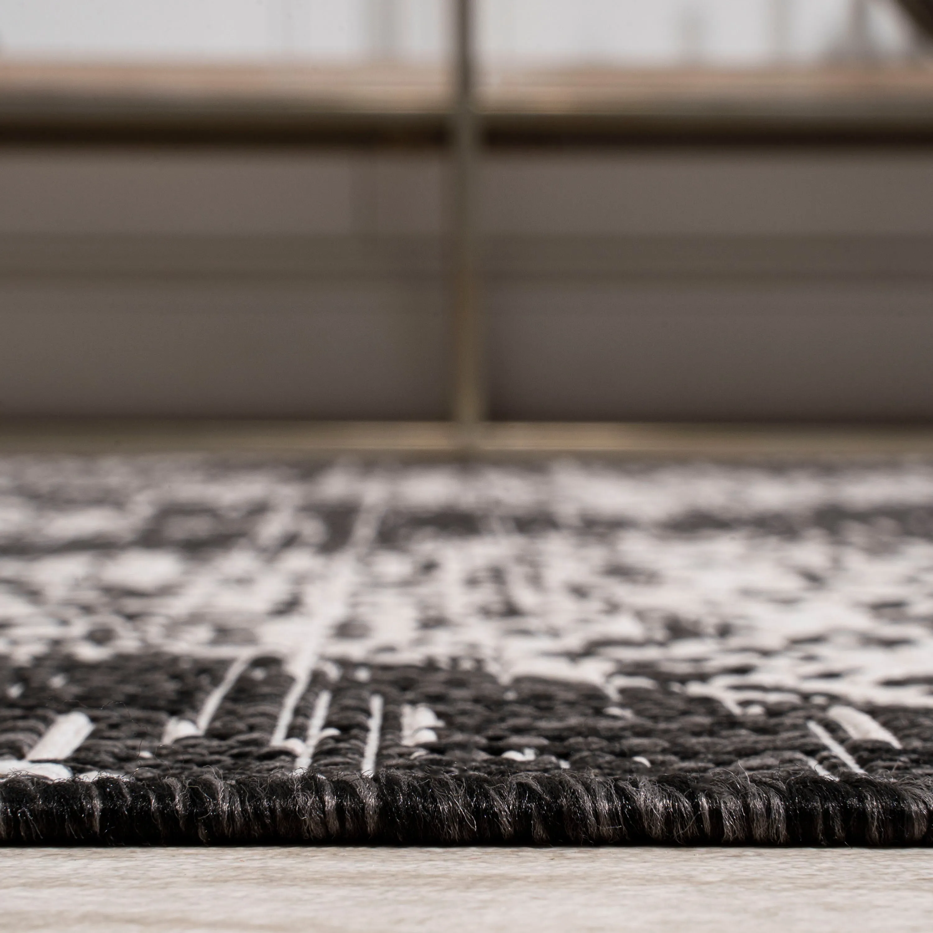 JONATHAN Y Arabesque Ornate Medallions Indoor/Outdoor Area Rug