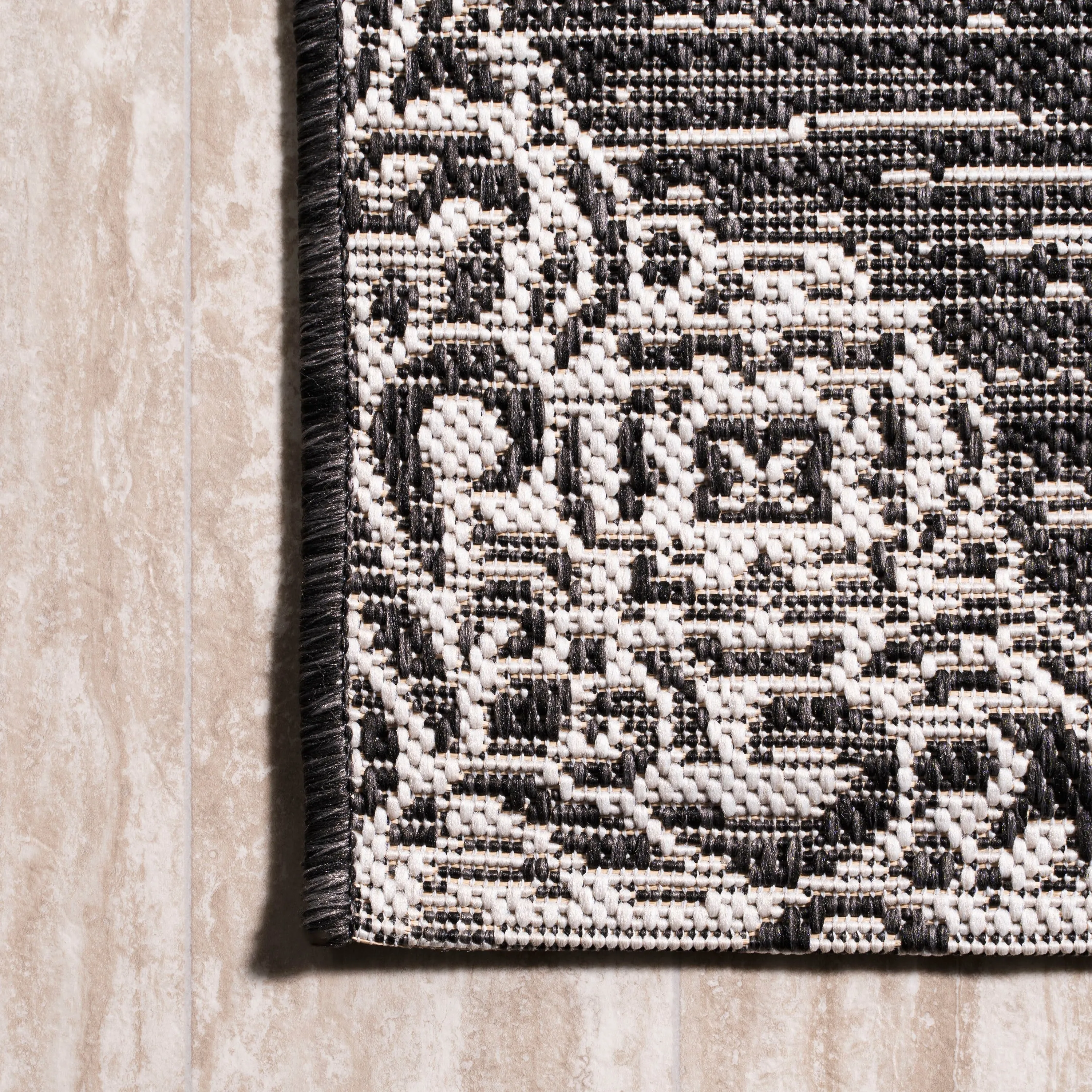 JONATHAN Y Arabesque Ornate Medallions Indoor/Outdoor Area Rug