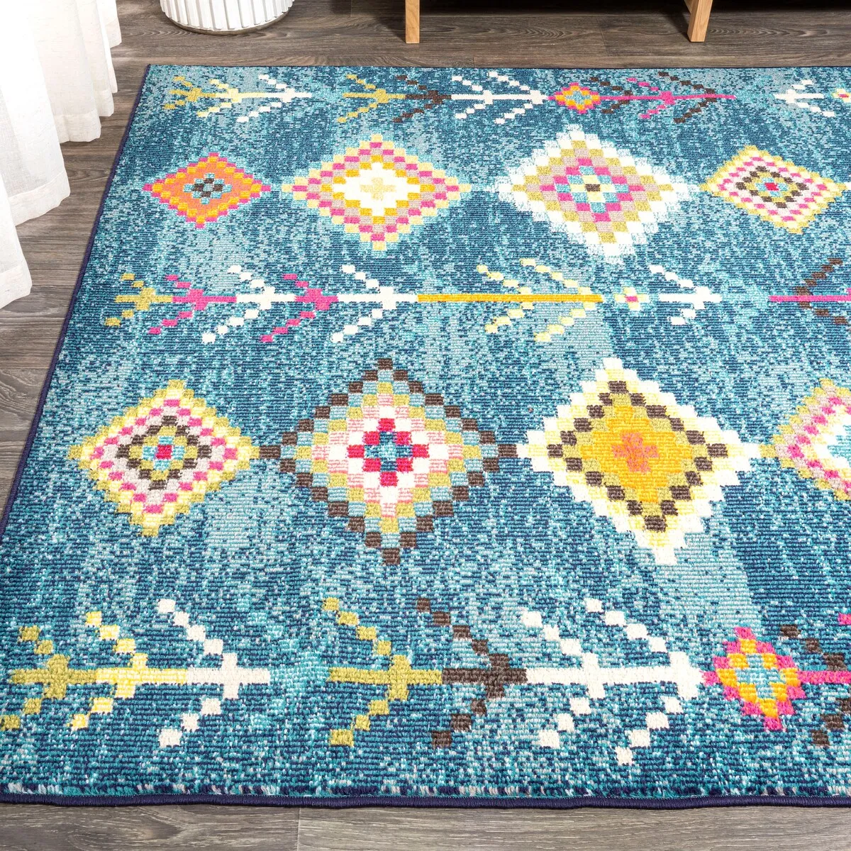 JONATHAN Y Arta Love Geometric Area Rug