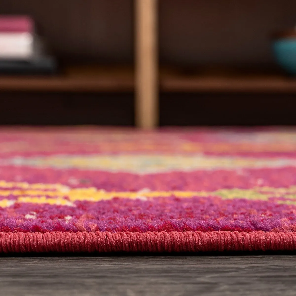 JONATHAN Y Arta Love Geometric Area Rug