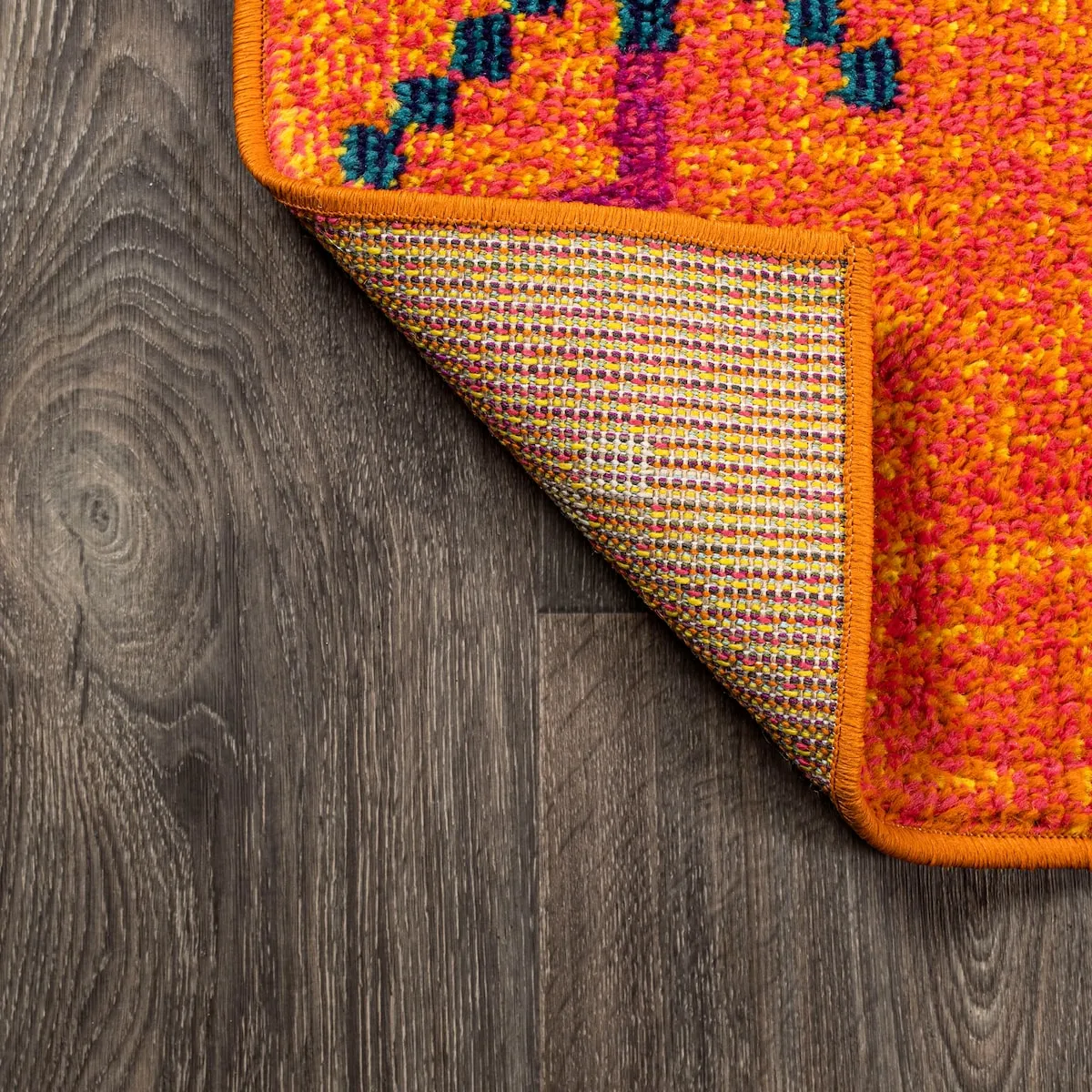 JONATHAN Y Arta Love Geometric Area Rug