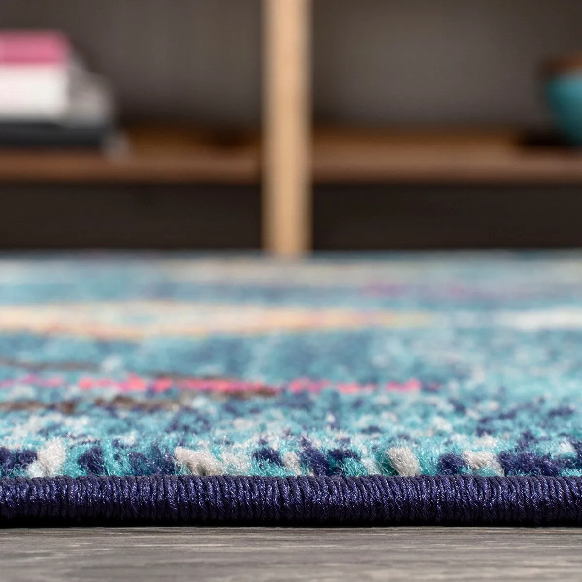 JONATHAN Y Arta Love Geometric Area Rug