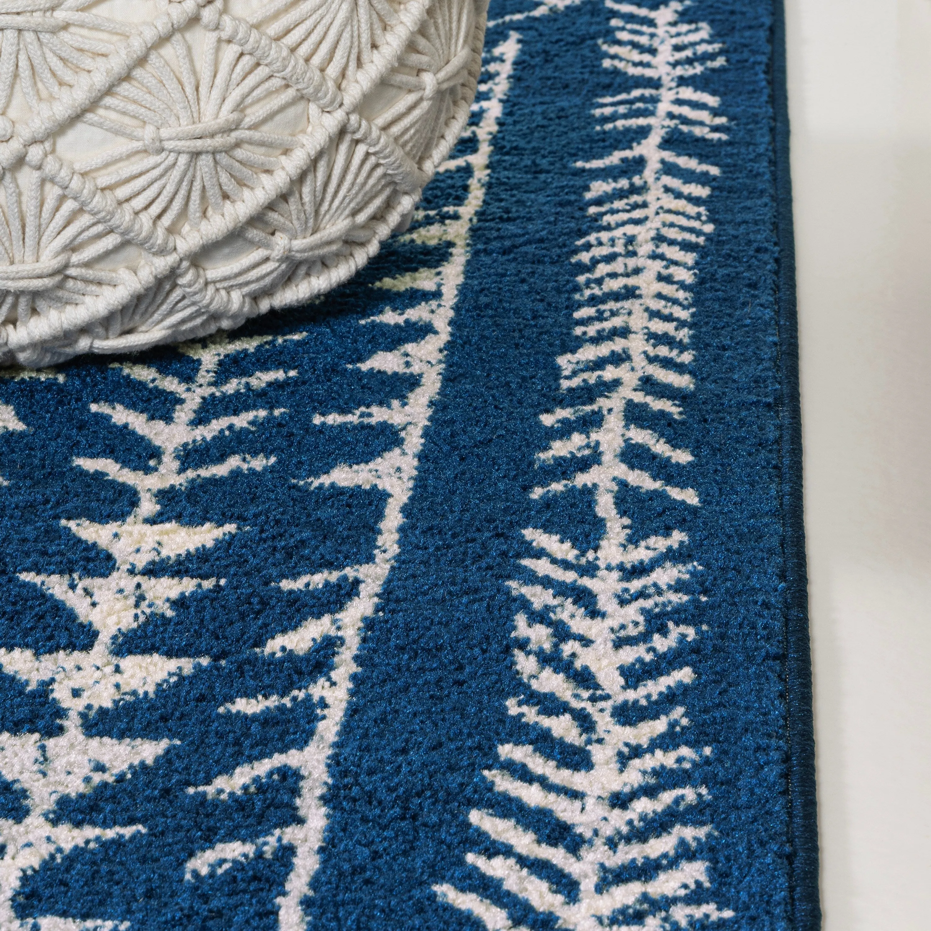 JONATHAN Y Asilah Moroccan Geometric Area Rug