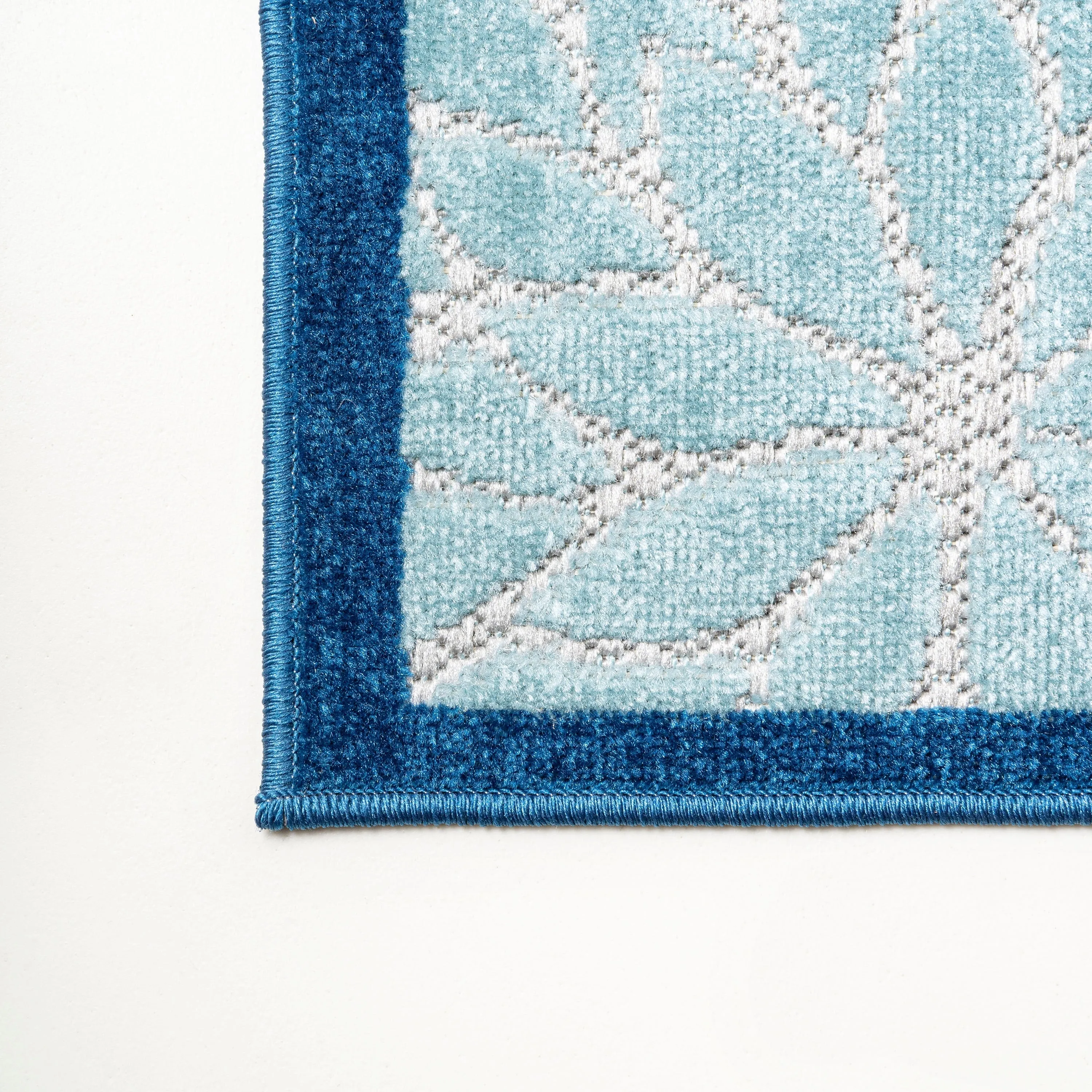 JONATHAN Y Atrani Floral Indoor/Outdoor Area Rug