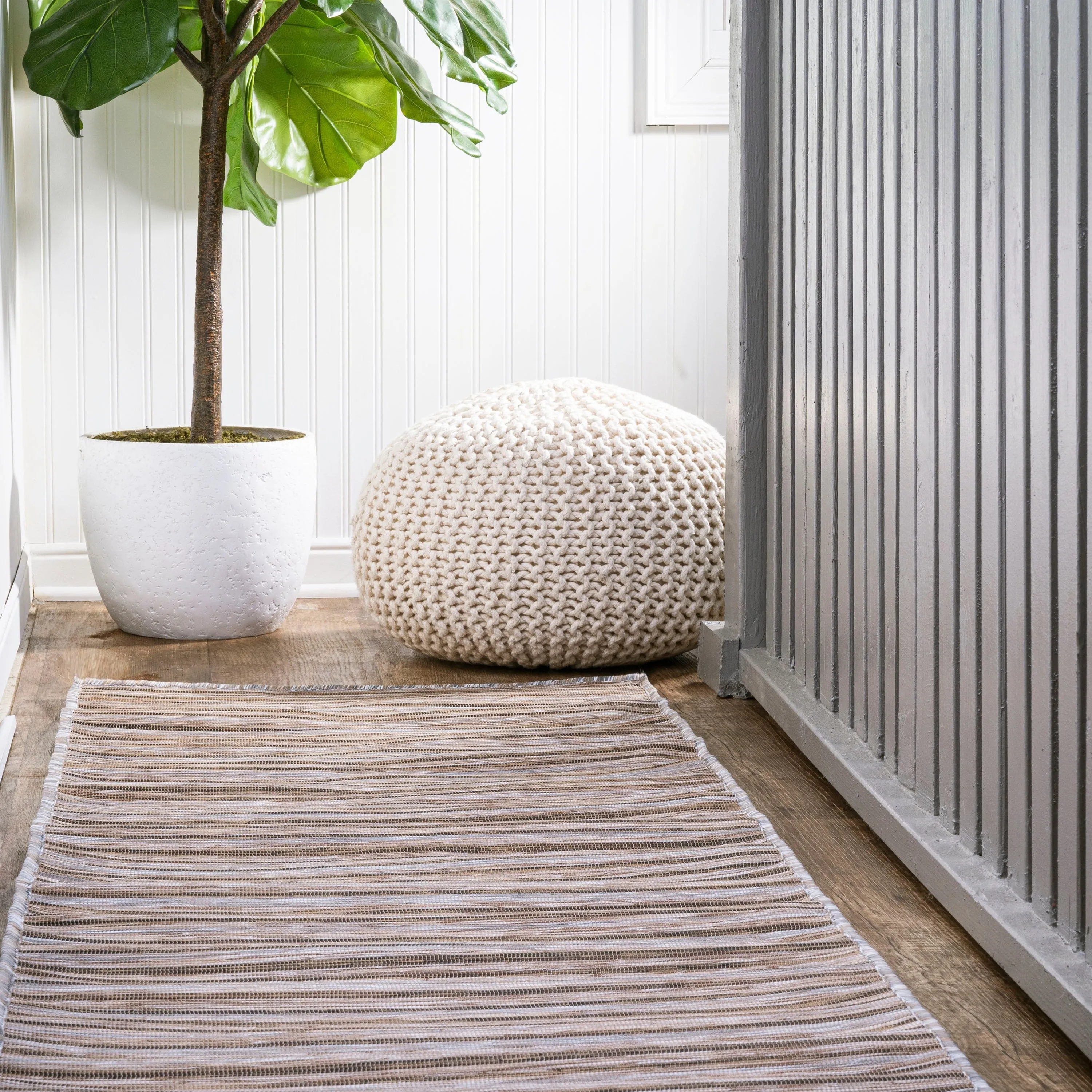 JONATHAN Y Finn Modern Farmhouse Pinstripe Area Rug