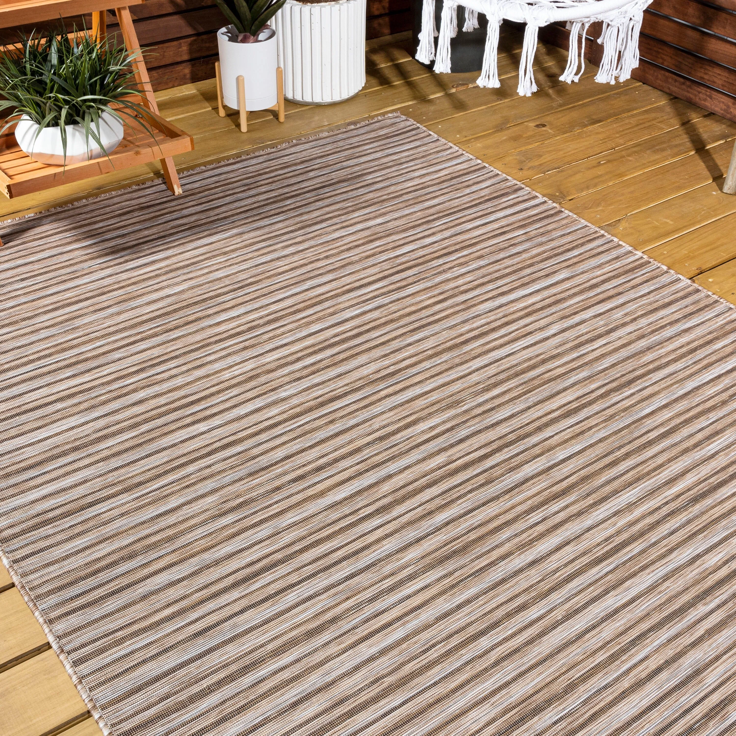 JONATHAN Y Finn Modern Farmhouse Pinstripe Area Rug
