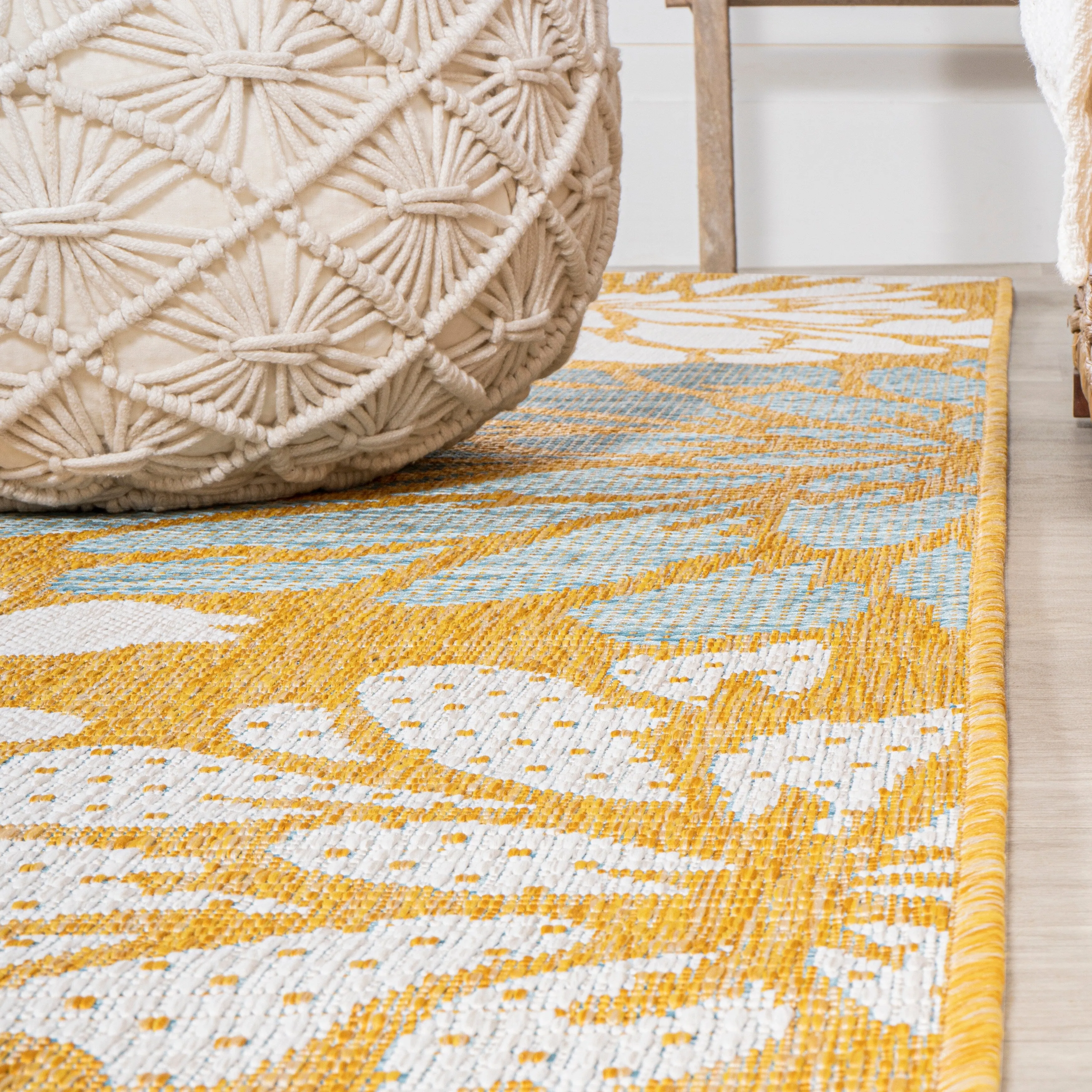 JONATHAN Y Floral Textured Weave Indoor/Outdoor Area Rug