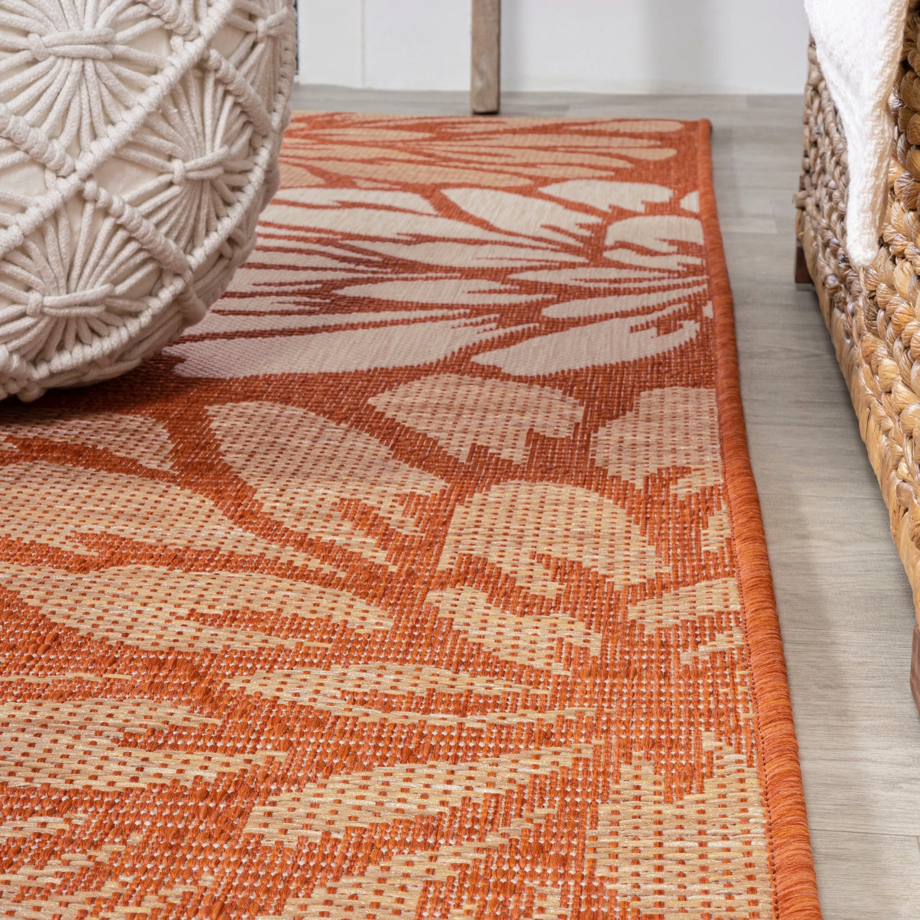 JONATHAN Y Floral Textured Weave Indoor/Outdoor Area Rug