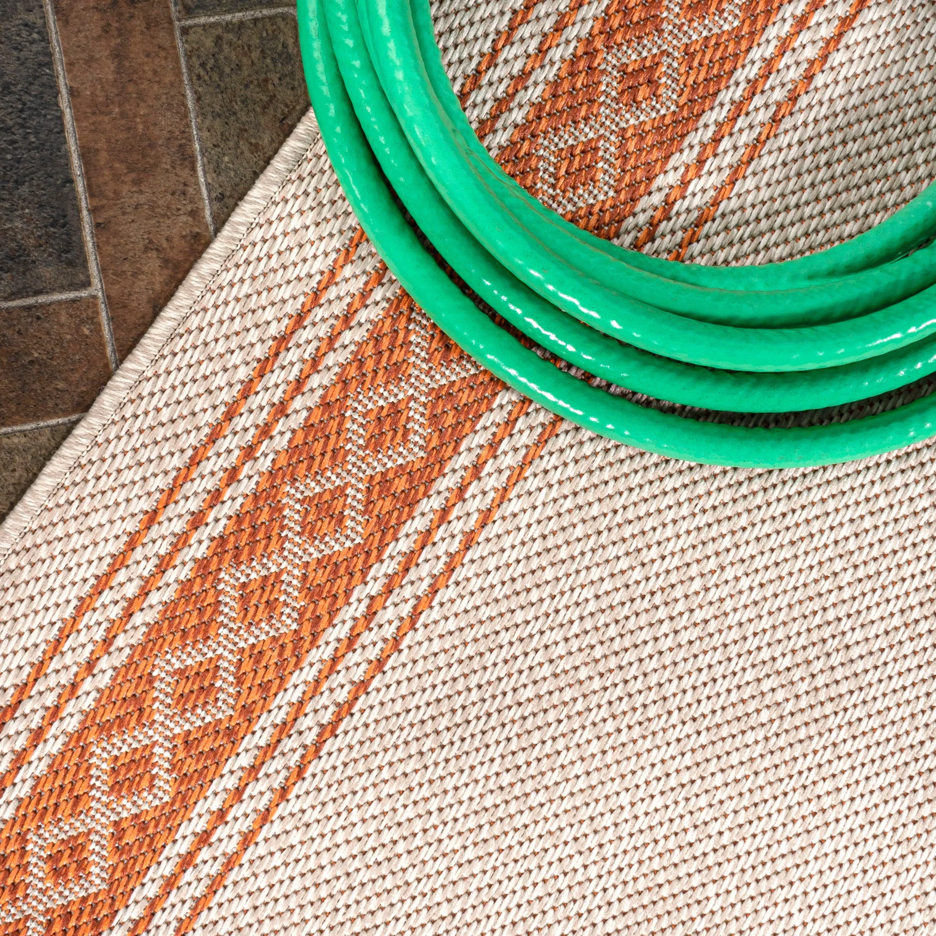JONATHAN Y Havana Classic Diamond Border Indoor/Outdoor Area Rug