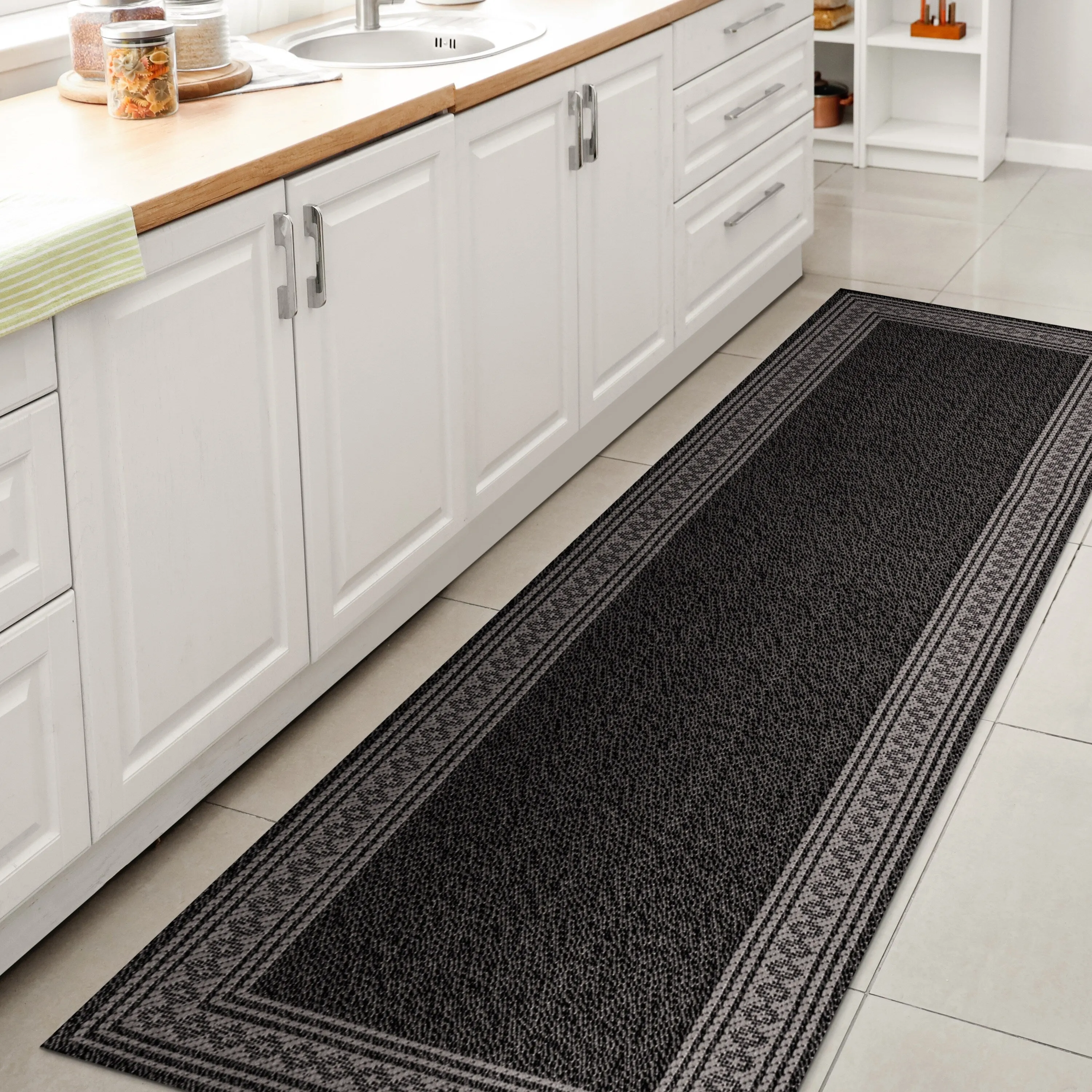 JONATHAN Y Havana Classic Diamond Border Indoor/Outdoor Area Rug