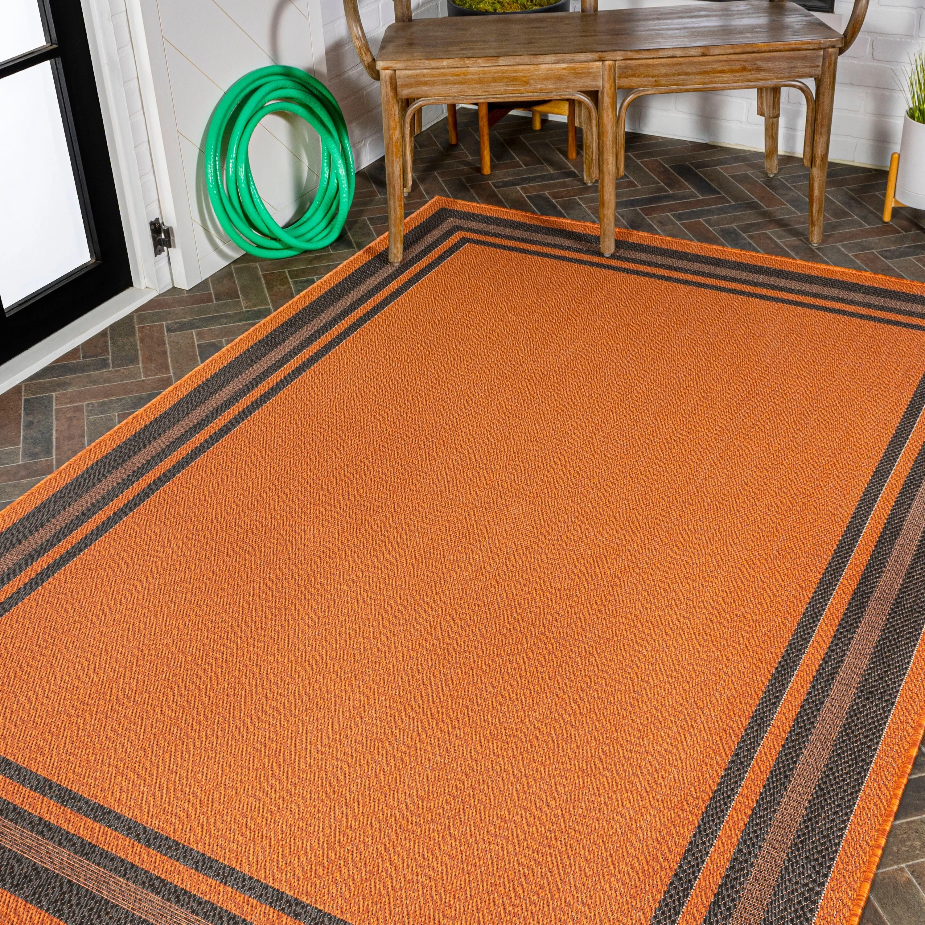 JONATHAN Y Haynes Modern Border Stripe Indoor/Outdoor Area Rug