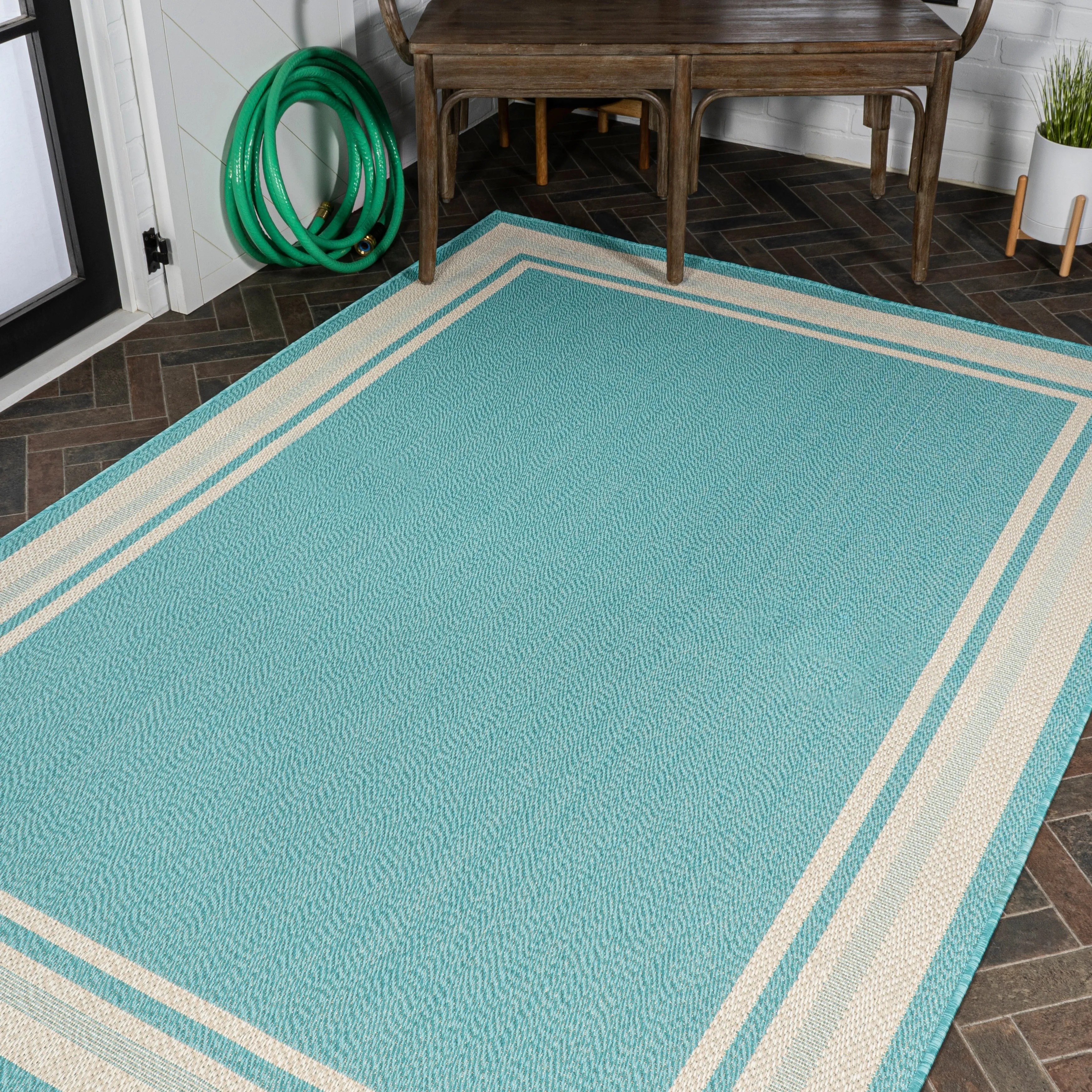 JONATHAN Y Haynes Modern Border Stripe Indoor/Outdoor Area Rug