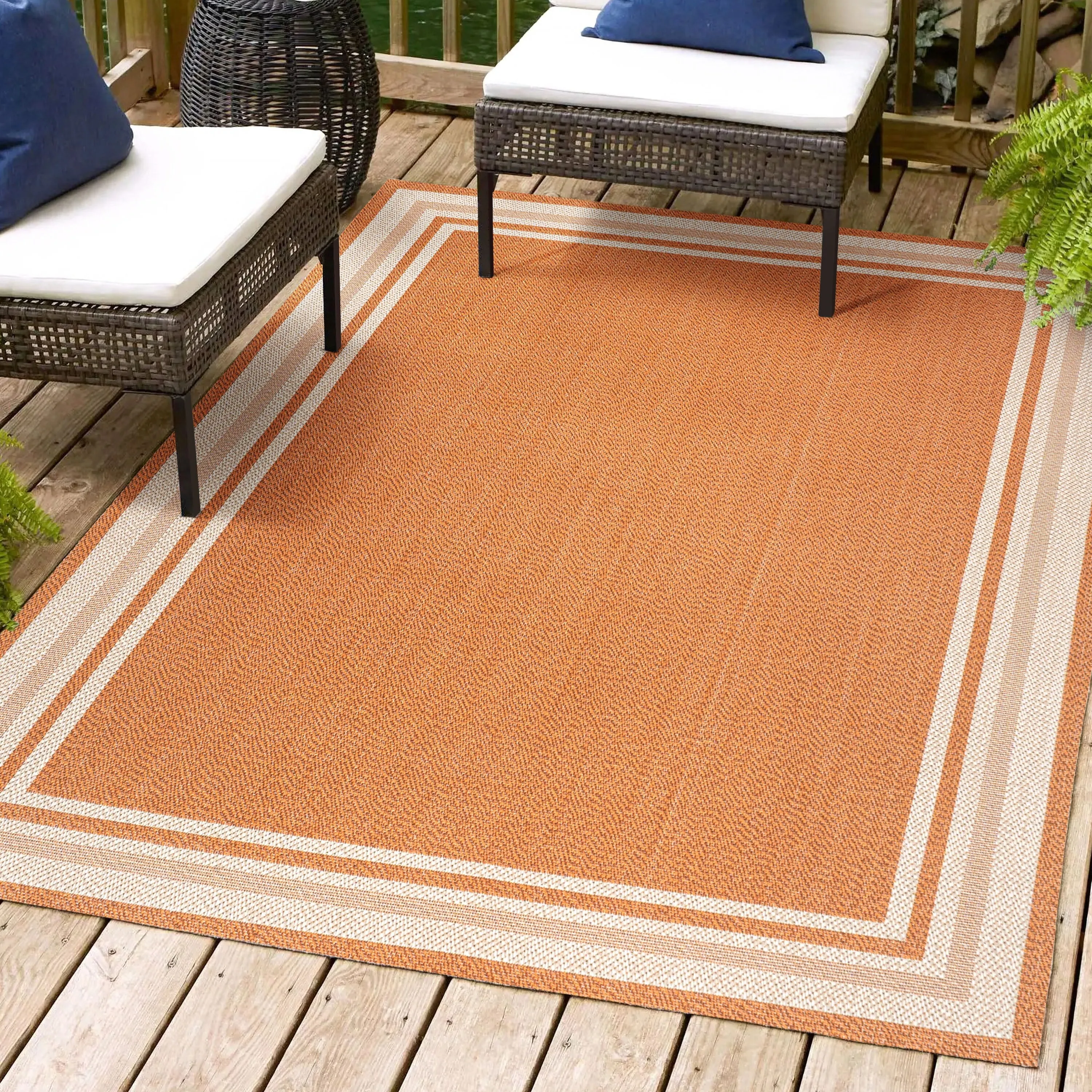 JONATHAN Y Haynes Modern Border Stripe Indoor/Outdoor Area Rug