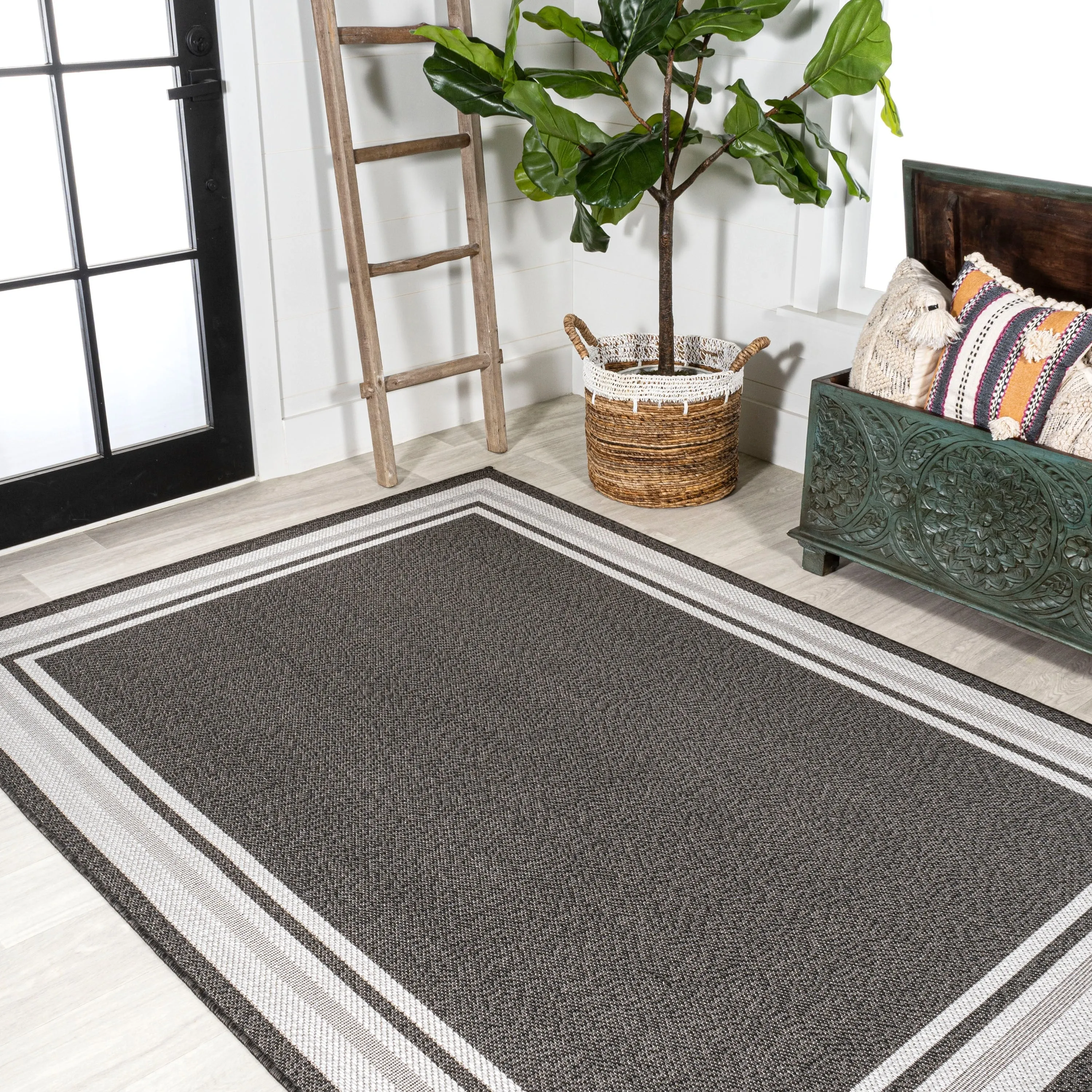 JONATHAN Y Haynes Modern Border Stripe Indoor/Outdoor Area Rug
