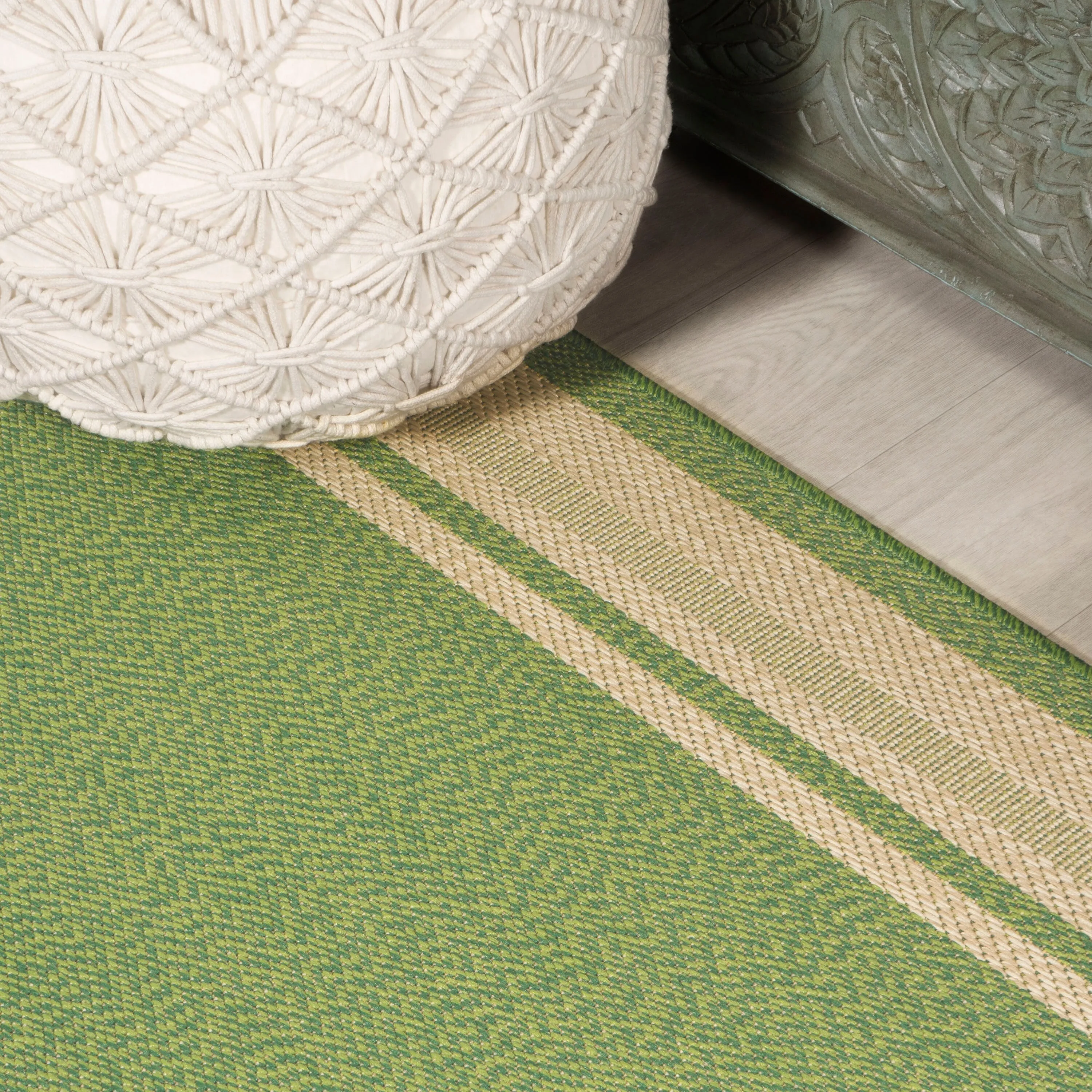 JONATHAN Y Haynes Modern Border Stripe Indoor/Outdoor Area Rug
