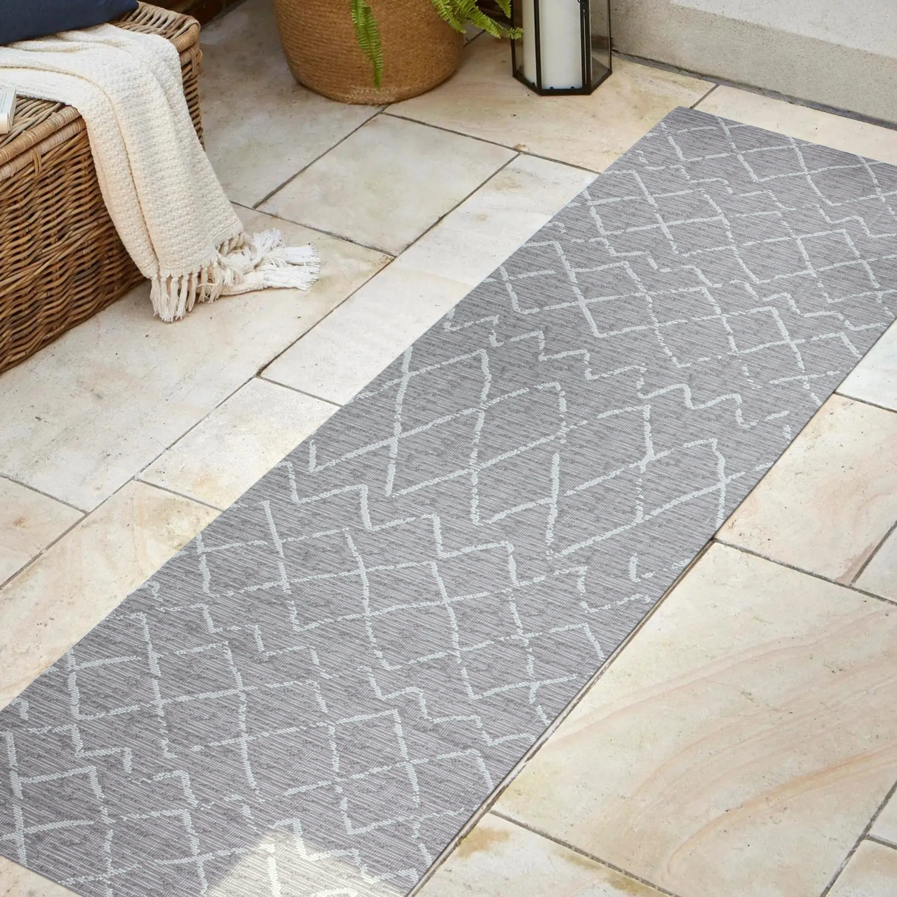 JONATHAN Y Jerash Moroccan Trellis Indoor/Outdoor Area Rug