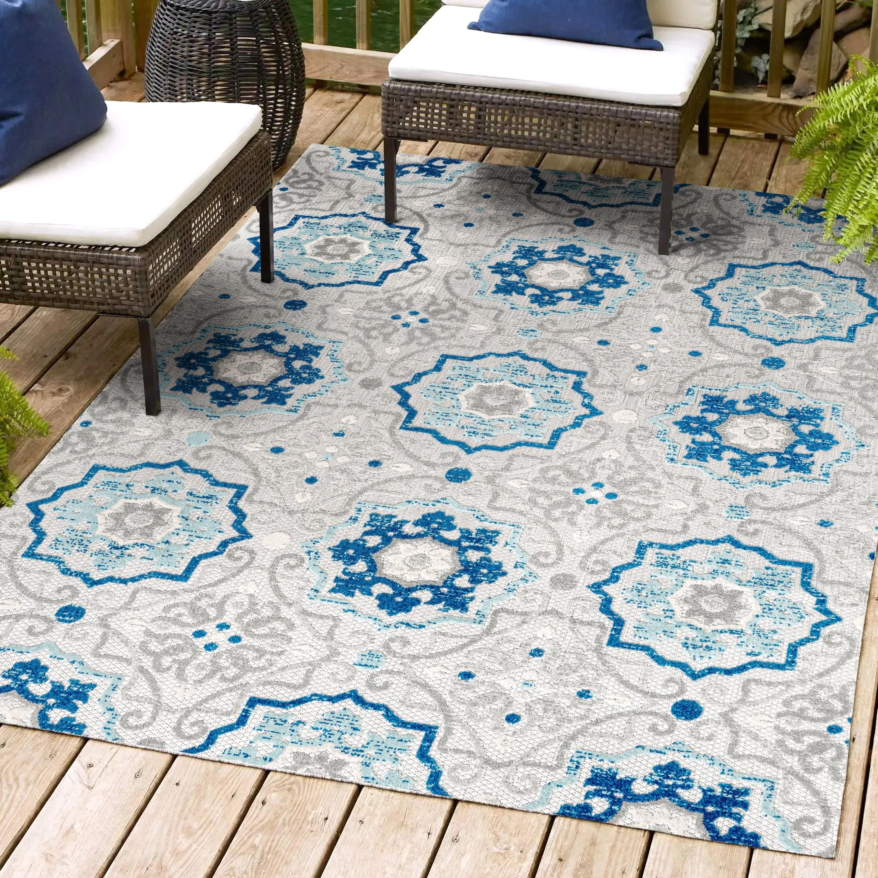 JONATHAN Y Julien Medallion Indoor/Outdoor Area Rug
