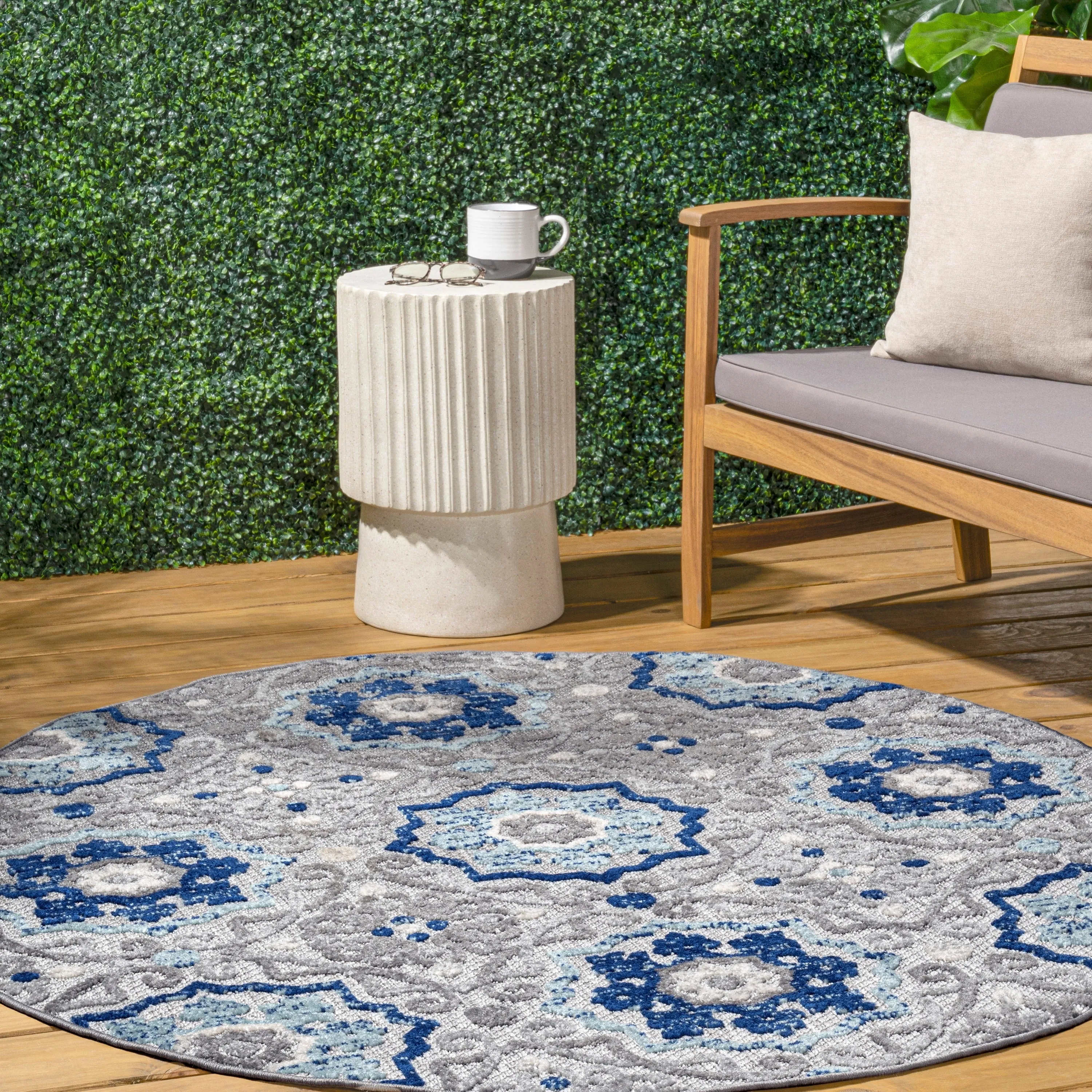 JONATHAN Y Julien Medallion Indoor/Outdoor Area Rug