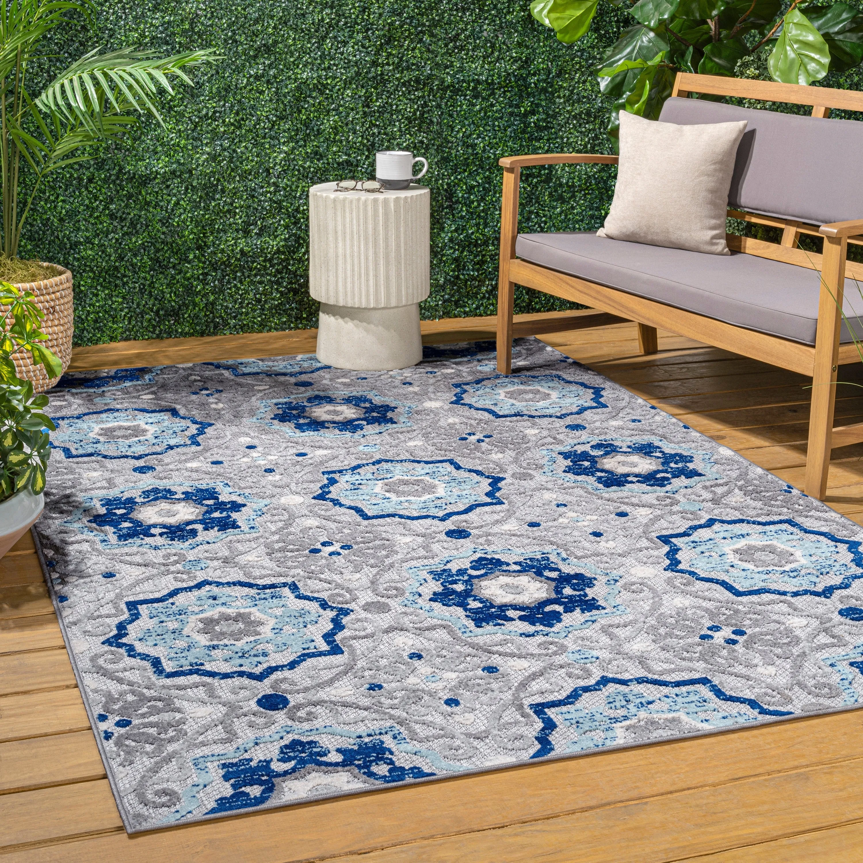 JONATHAN Y Julien Medallion Indoor/Outdoor Area Rug
