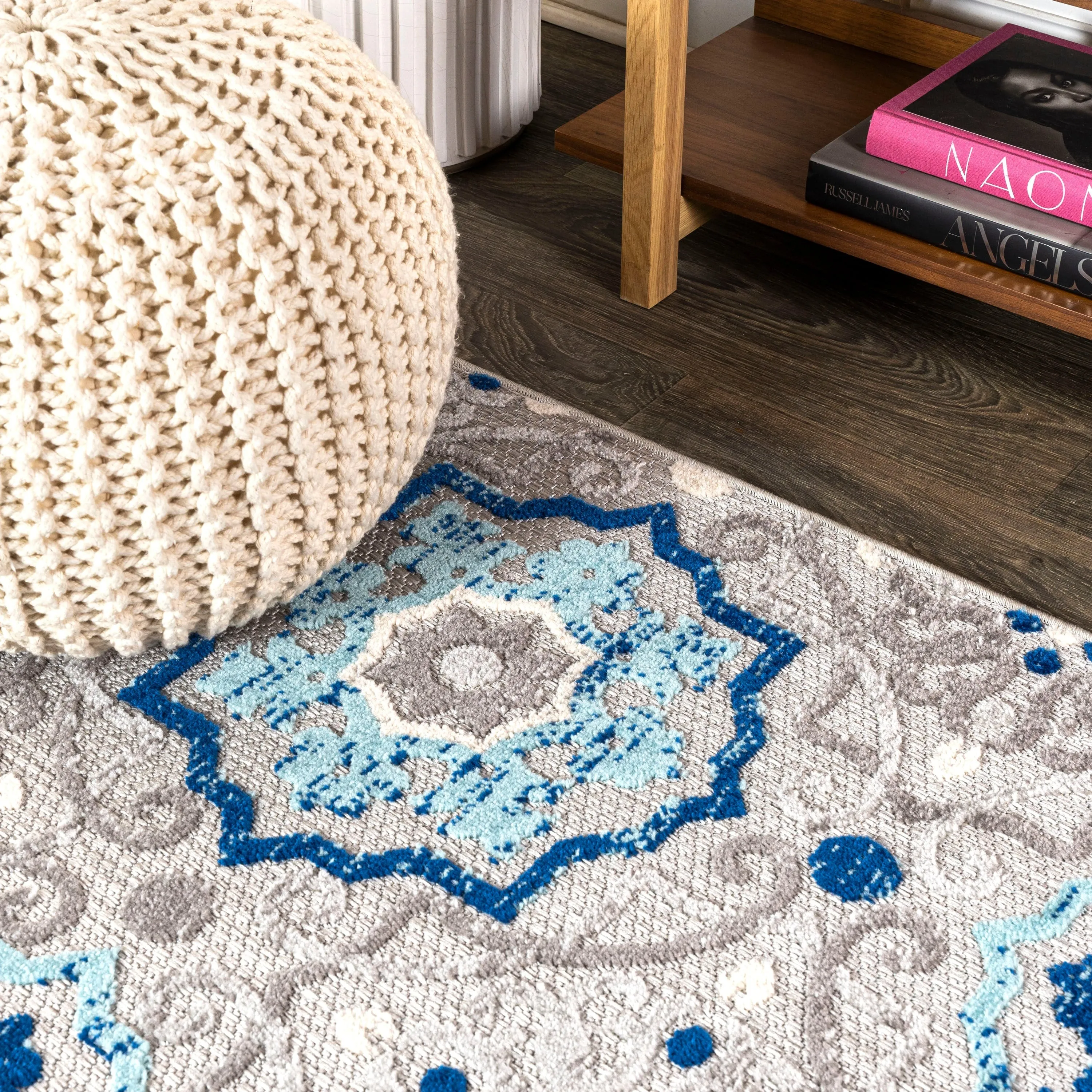 JONATHAN Y Julien Medallion Indoor/Outdoor Area Rug