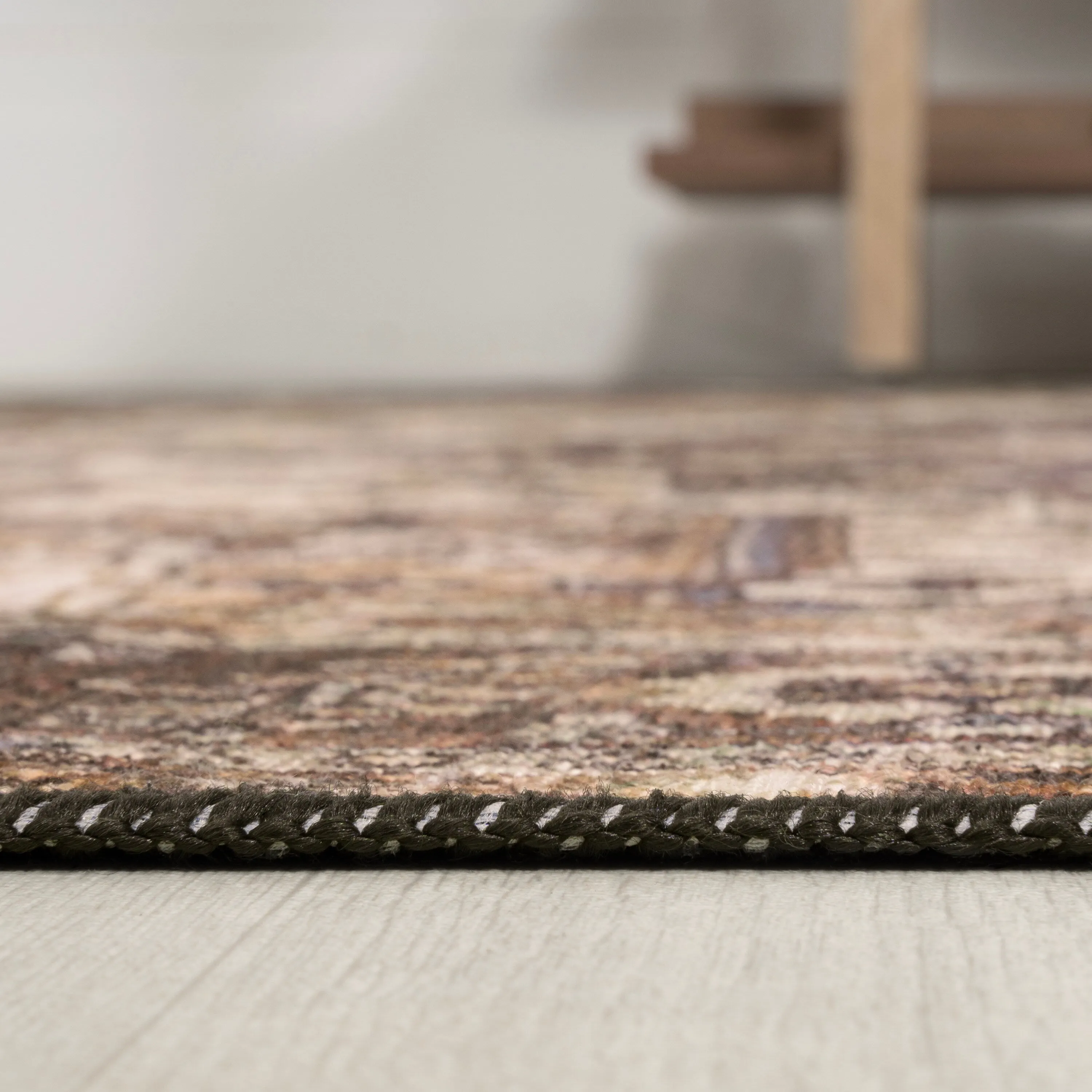 JONATHAN Y Kingdarr Mid-Century Medallion Chenille Machine-Washable Area Rug