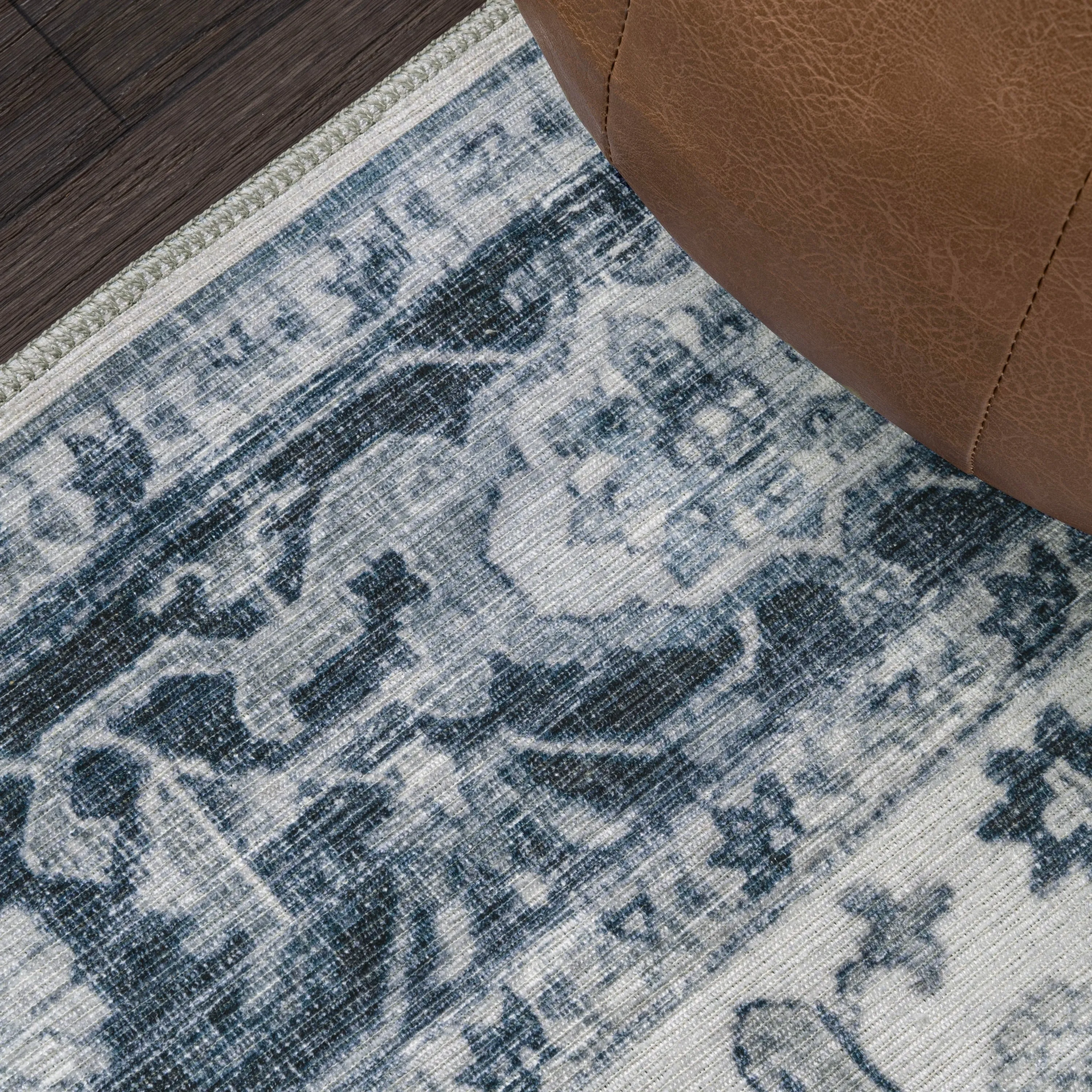 JONATHAN Y Maris Ornate Medallion Machine Washable Area Rug