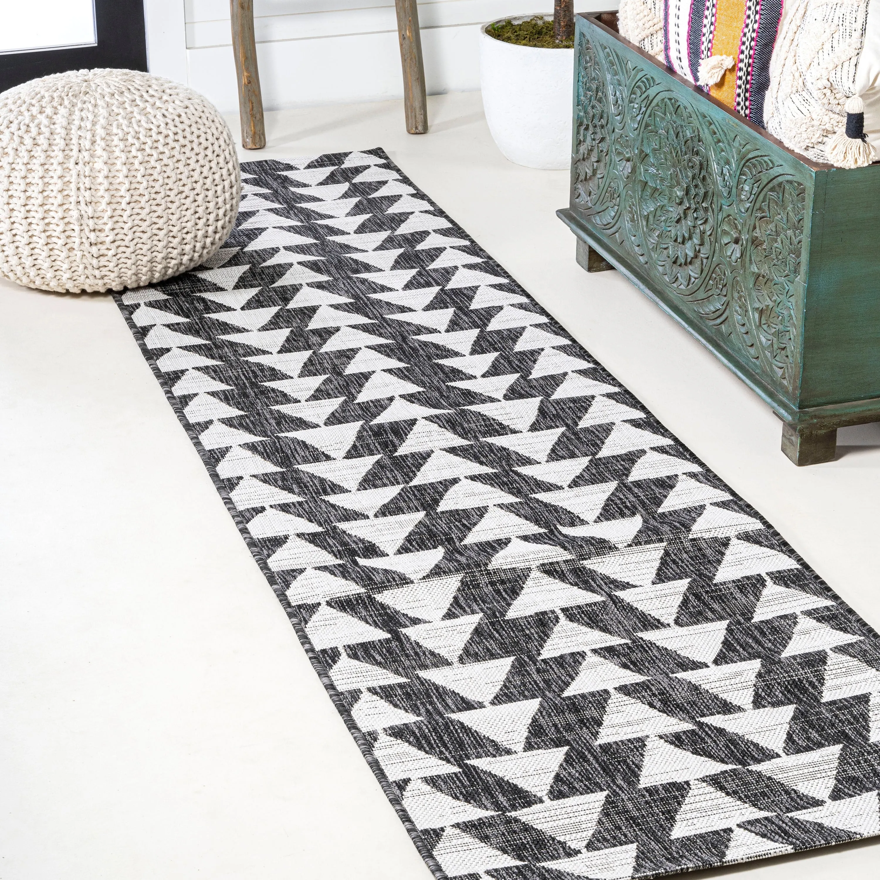 JONATHAN Y Marokko Modern Tribal Geometric Indoor/Outdoor Area Rug