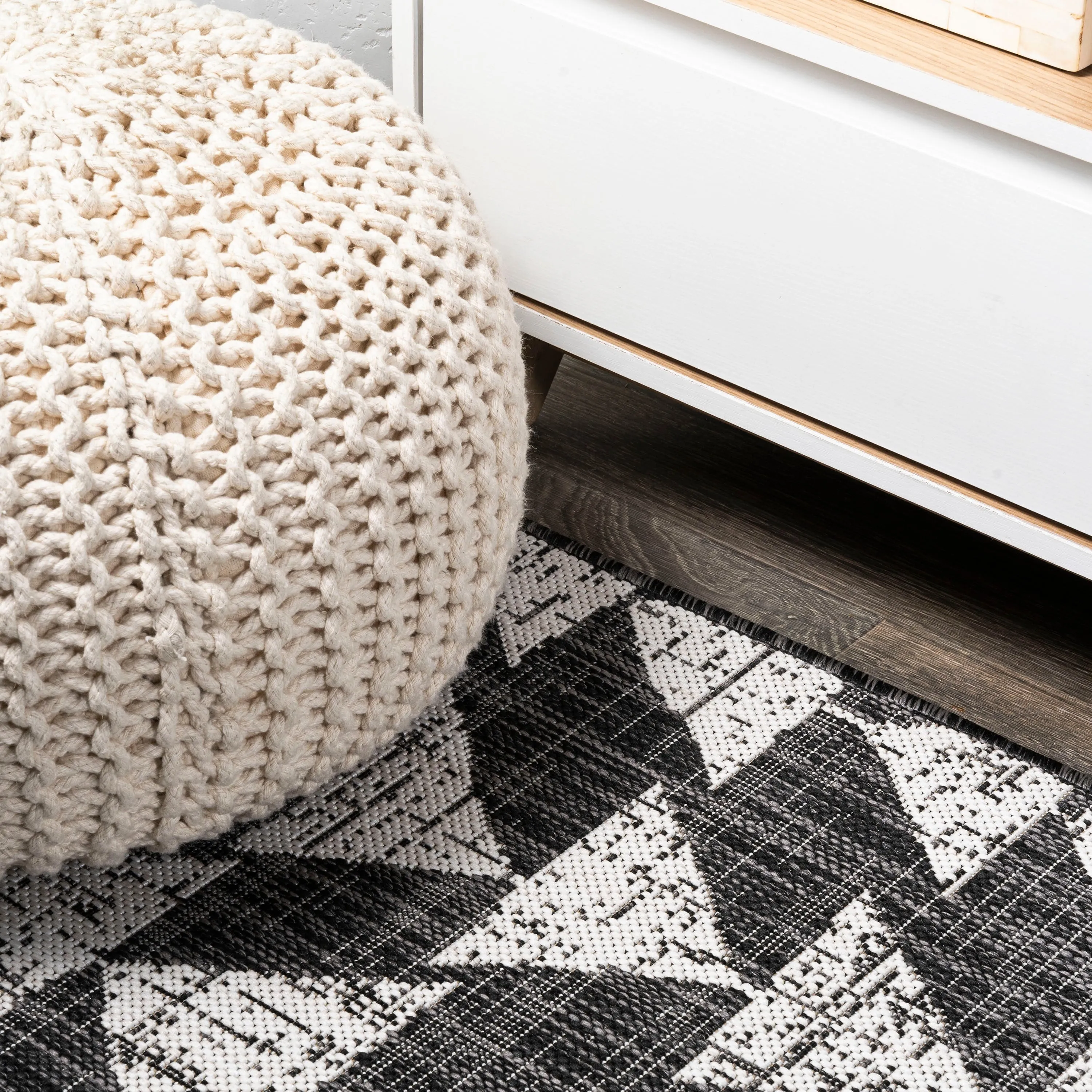 JONATHAN Y Marokko Modern Tribal Geometric Indoor/Outdoor Area Rug