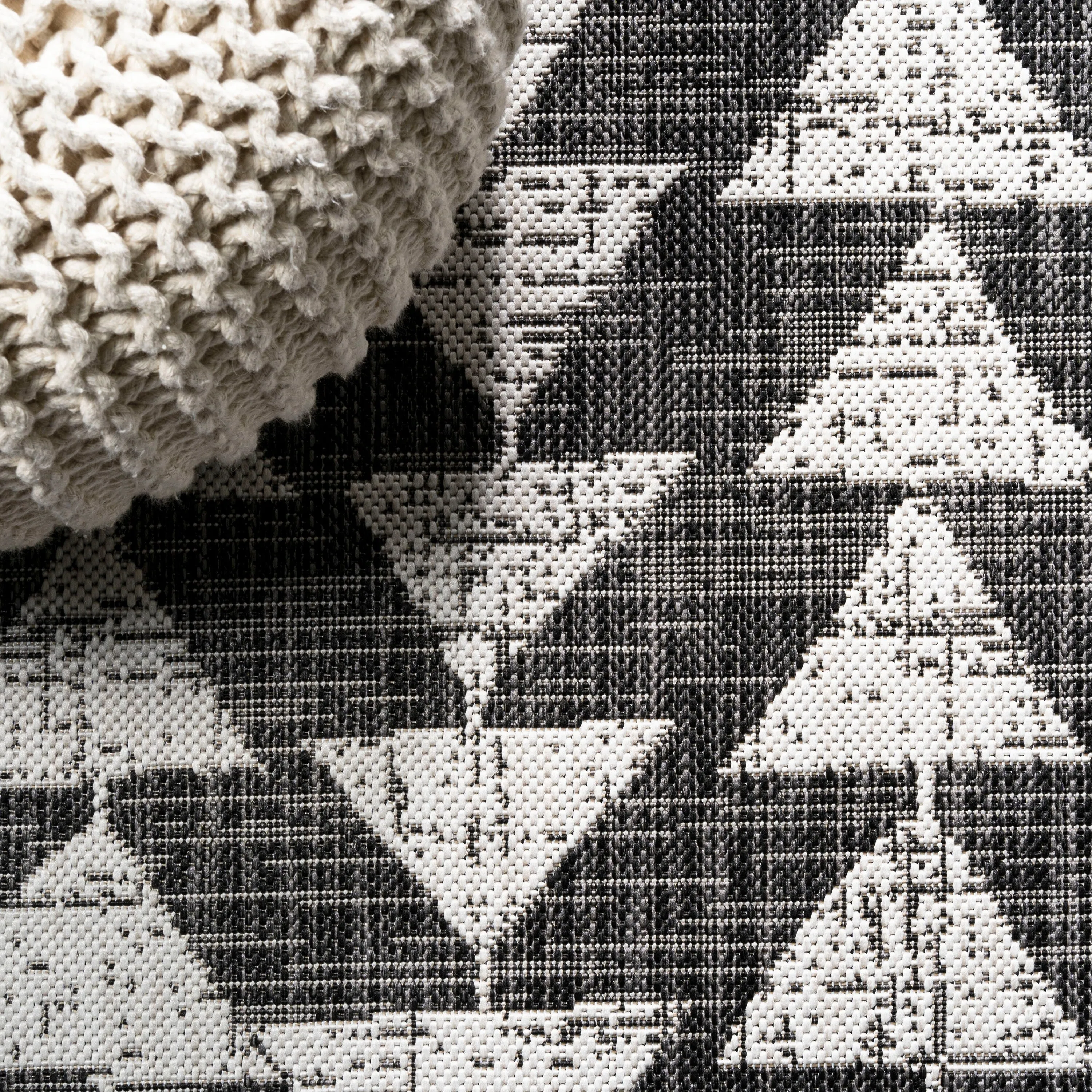 JONATHAN Y Marokko Modern Tribal Geometric Indoor/Outdoor Area Rug