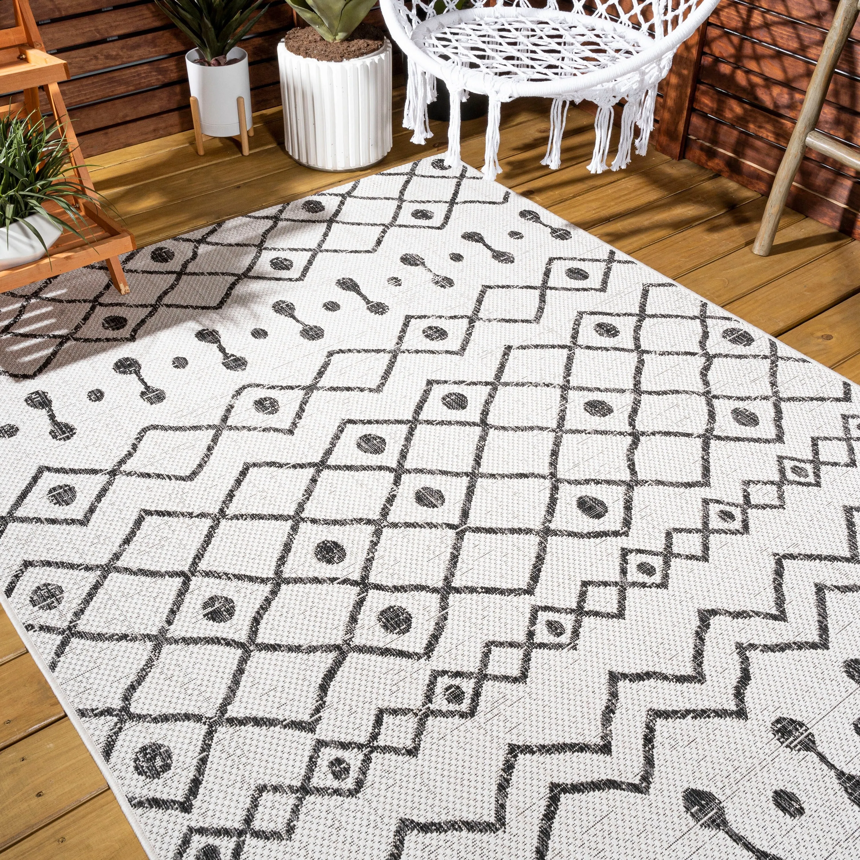 JONATHAN Y Tokay Tribal Bohemian Indoor/Outdoor Area Rug