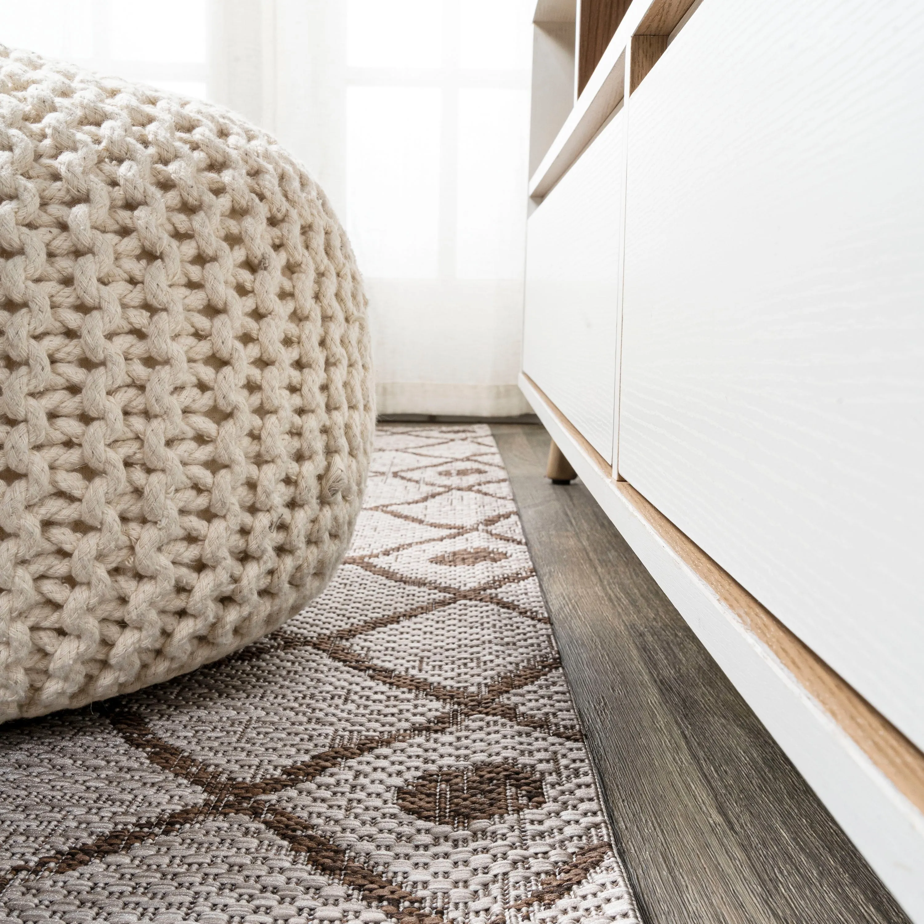 JONATHAN Y Tokay Tribal Bohemian Indoor/Outdoor Area Rug