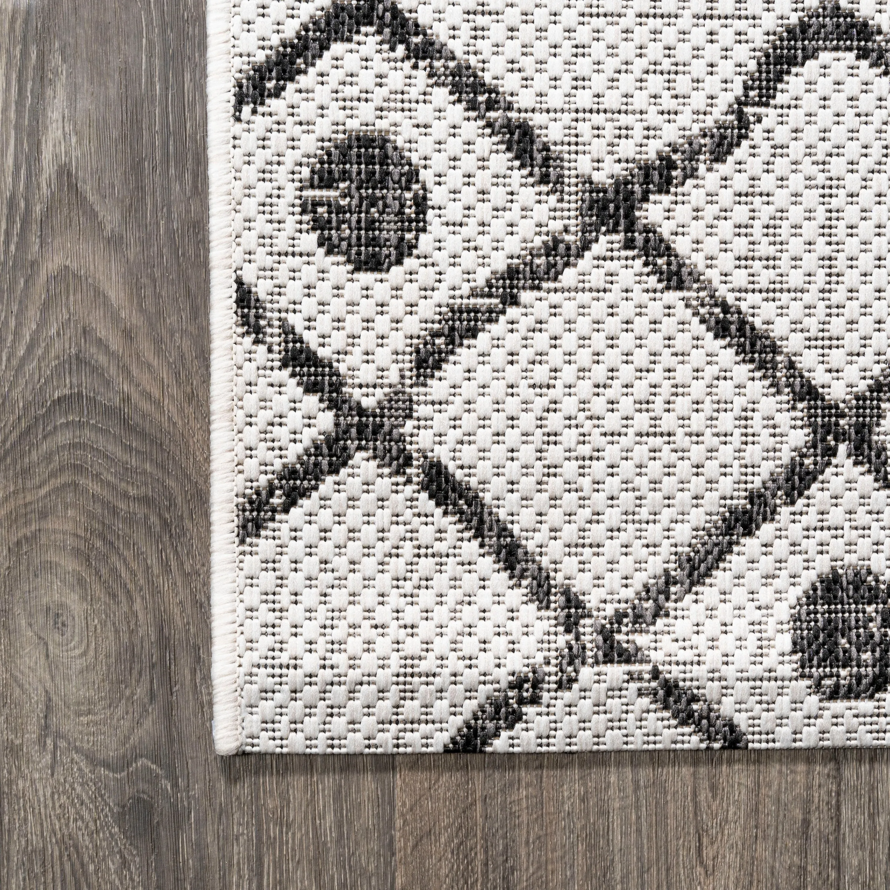JONATHAN Y Tokay Tribal Bohemian Indoor/Outdoor Area Rug