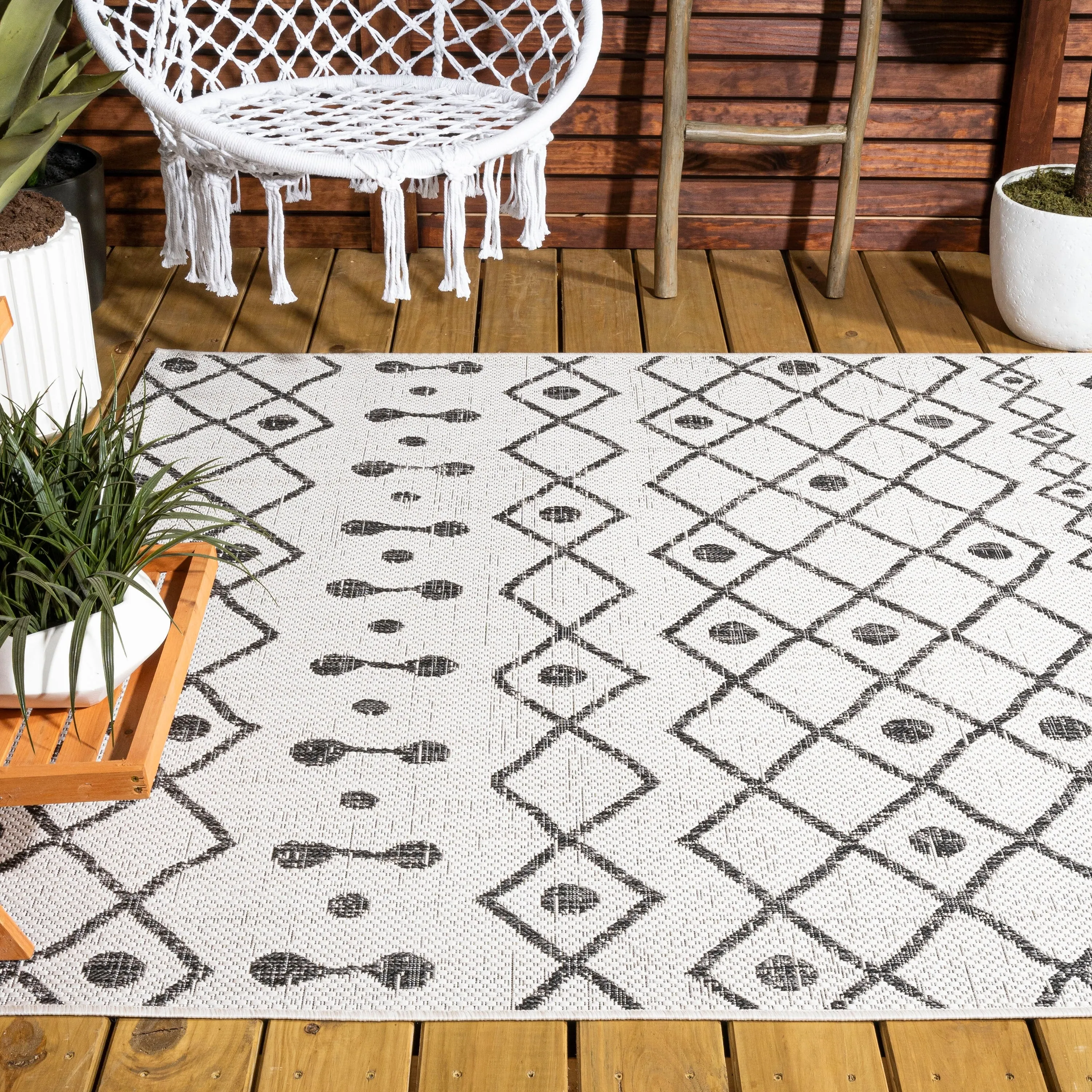 JONATHAN Y Tokay Tribal Bohemian Indoor/Outdoor Area Rug