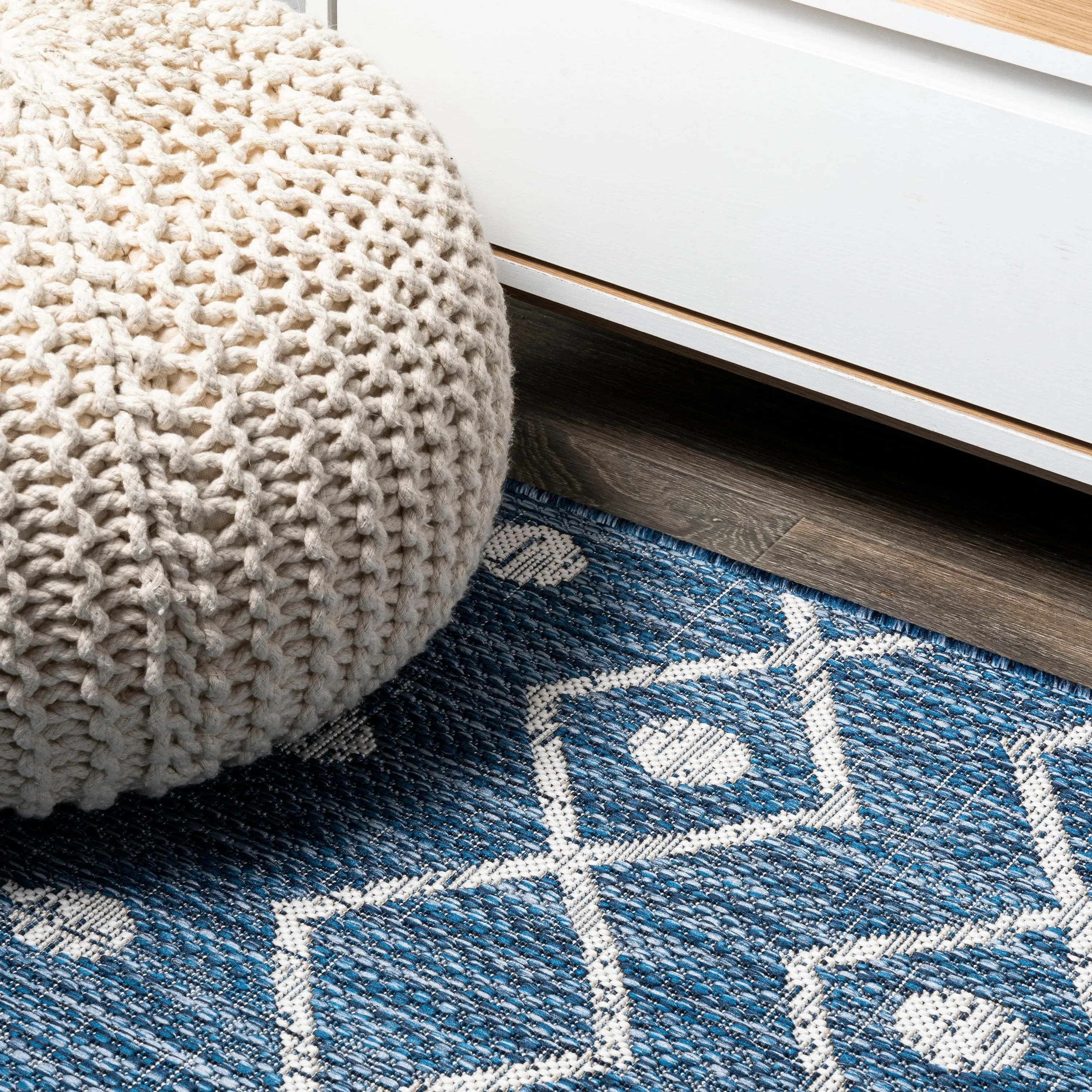 JONATHAN Y Tokay Tribal Bohemian Indoor/Outdoor Area Rug