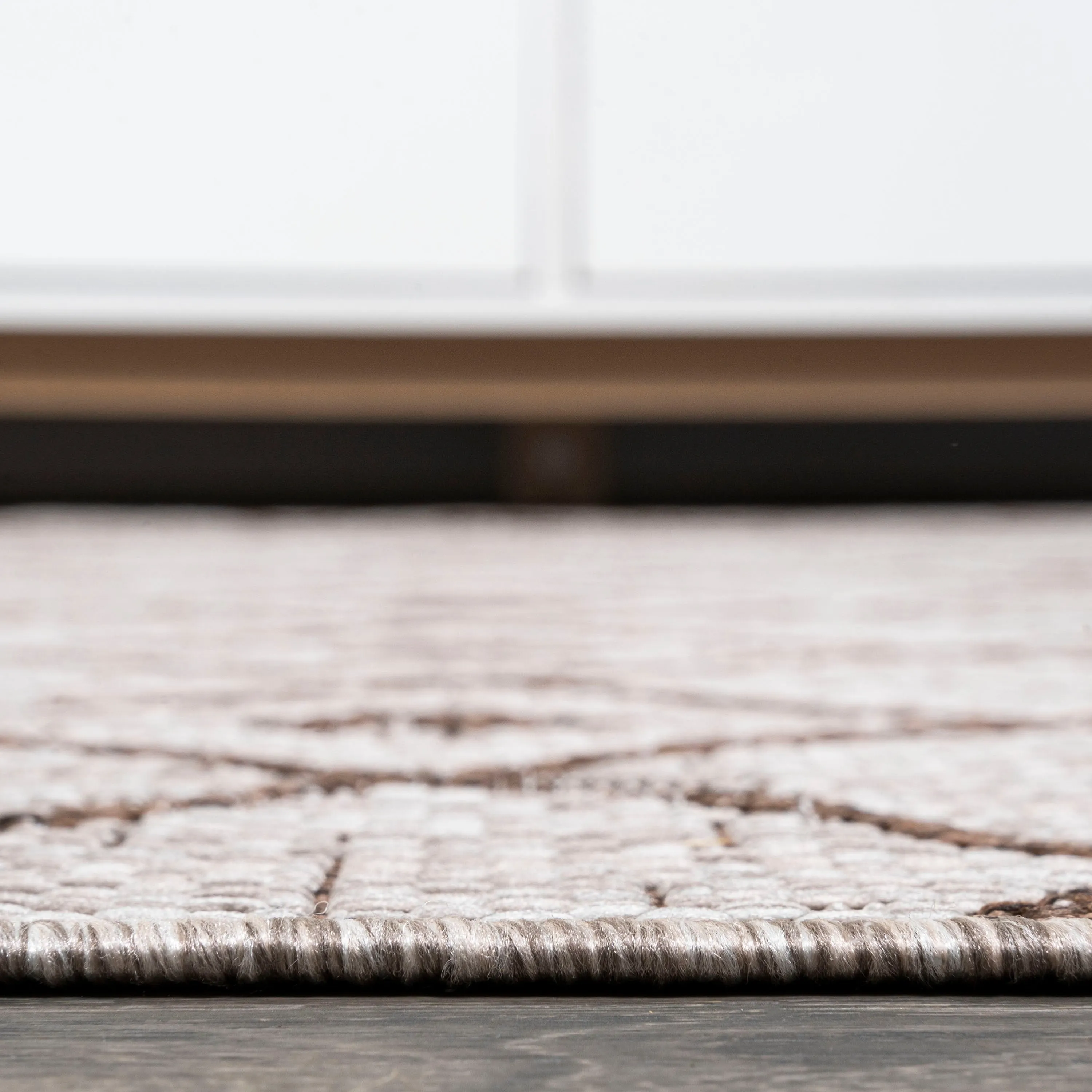 JONATHAN Y Tokay Tribal Bohemian Indoor/Outdoor Area Rug