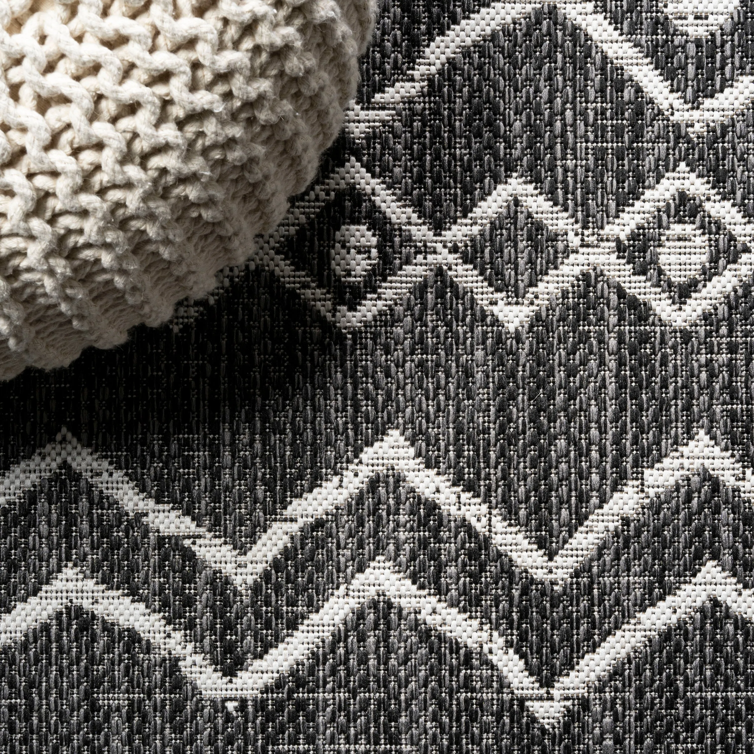 JONATHAN Y Tokay Tribal Bohemian Indoor/Outdoor Area Rug