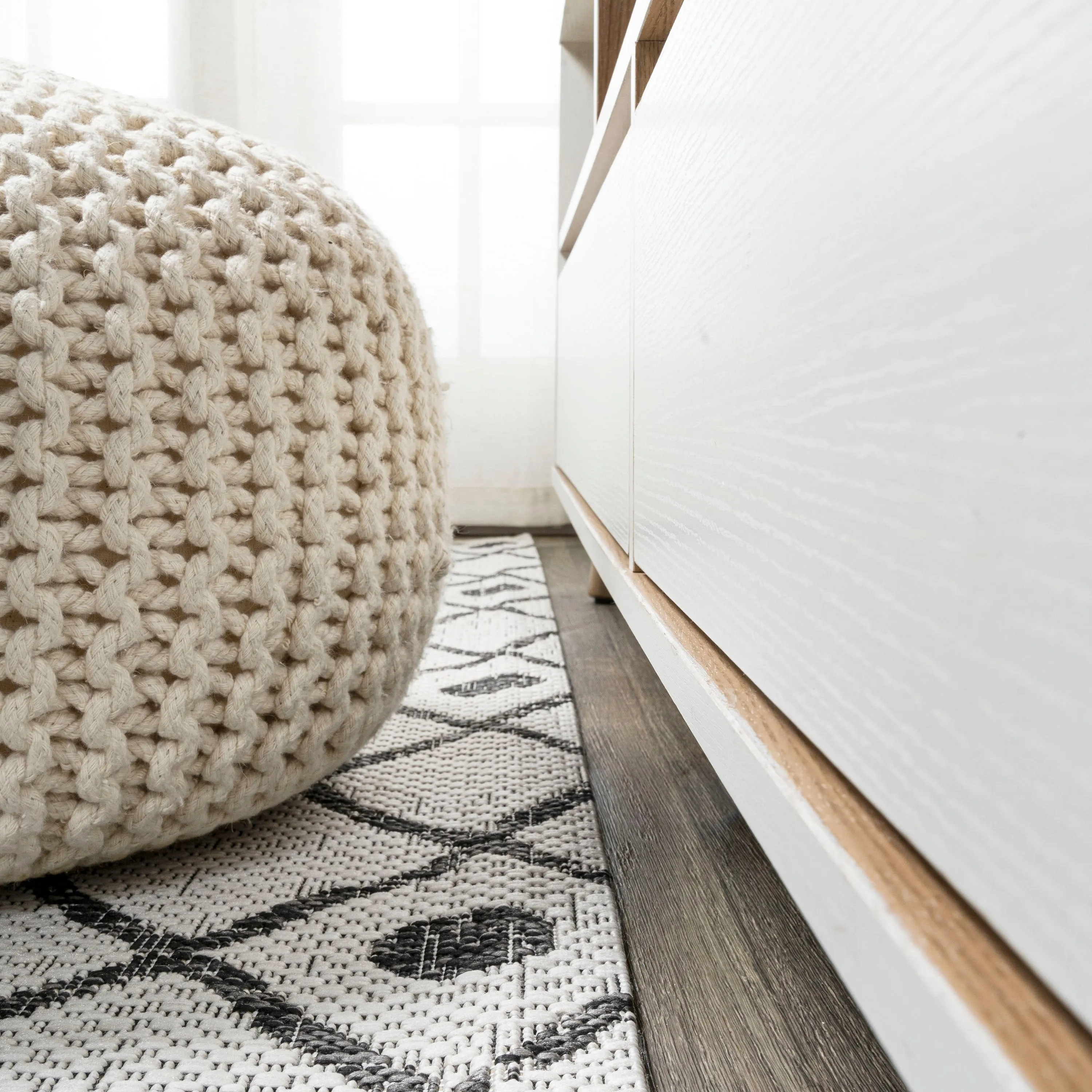 JONATHAN Y Tokay Tribal Bohemian Indoor/Outdoor Area Rug