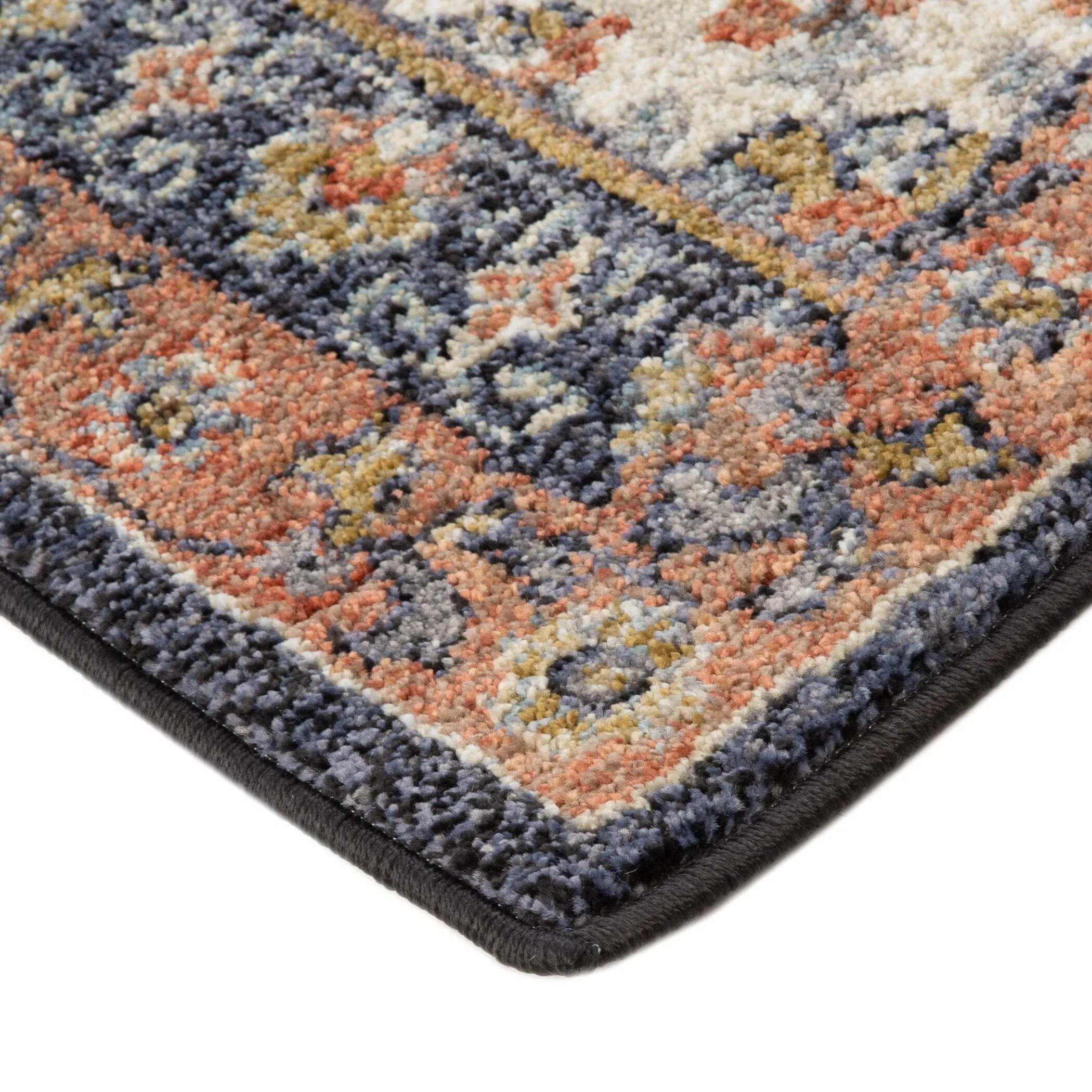 Julia Traditional Floral Area Rug