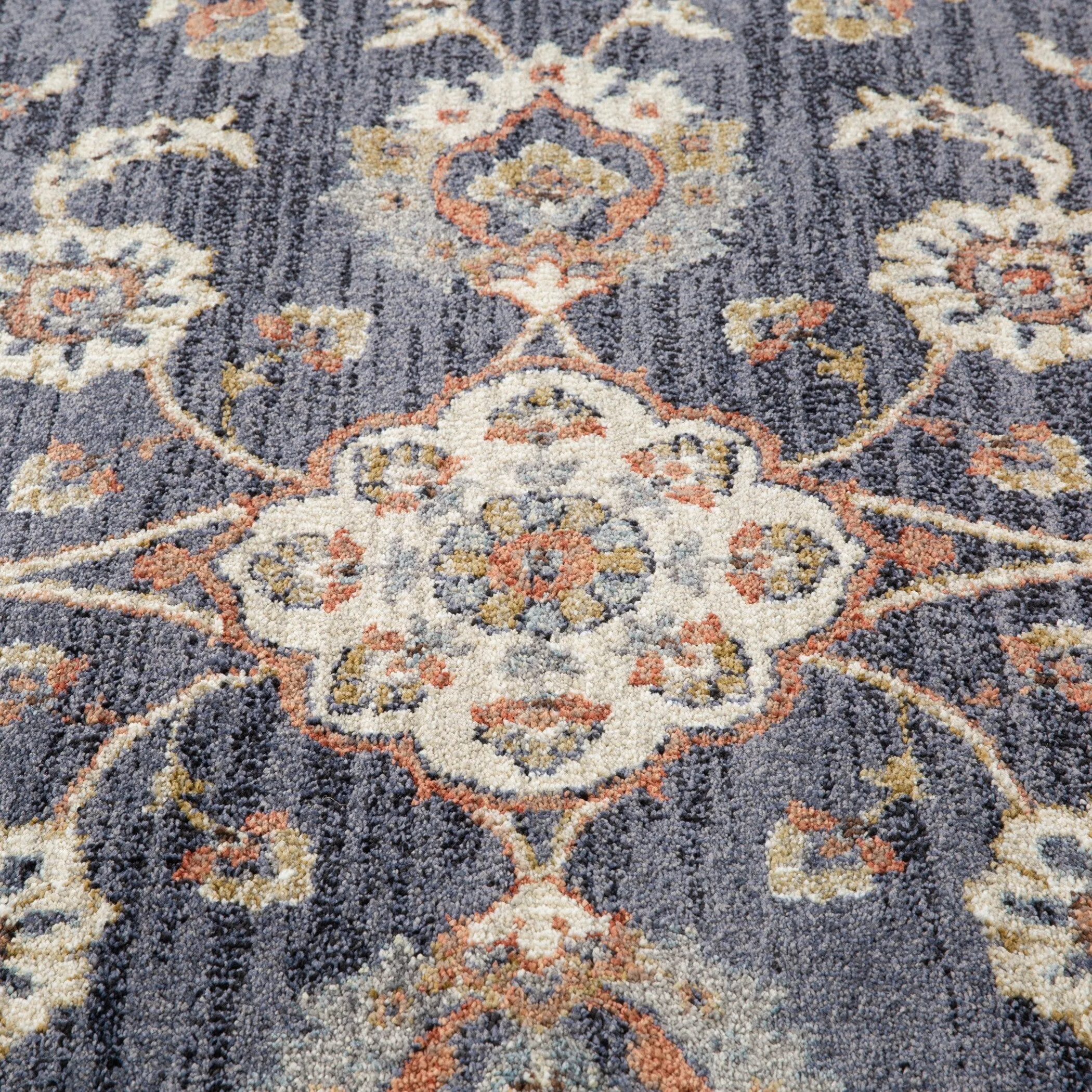 Julia Traditional Floral Area Rug