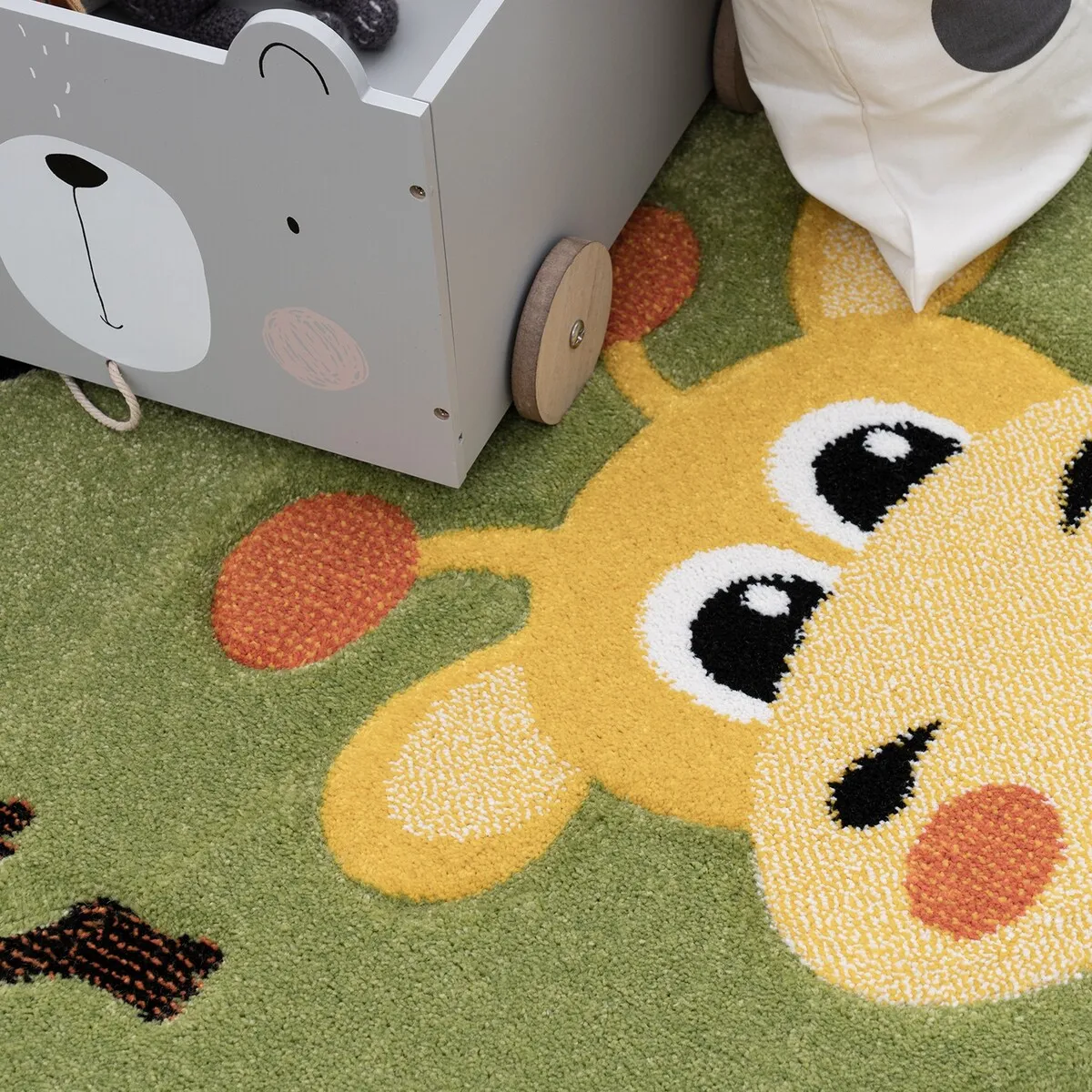 Kids Rug for childrens room with Jungle Animals in Green