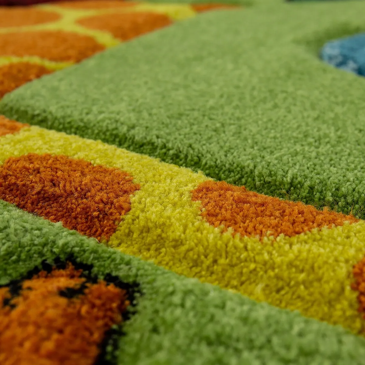 Kids Rug for childrens room with Jungle Animals in Green