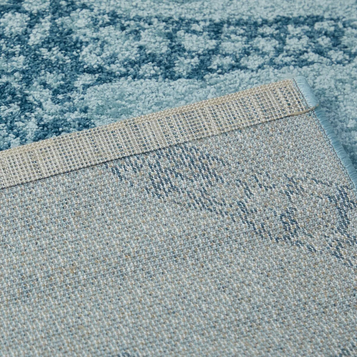 Leyton Nautical Solid Starfish Coastal Area Rug