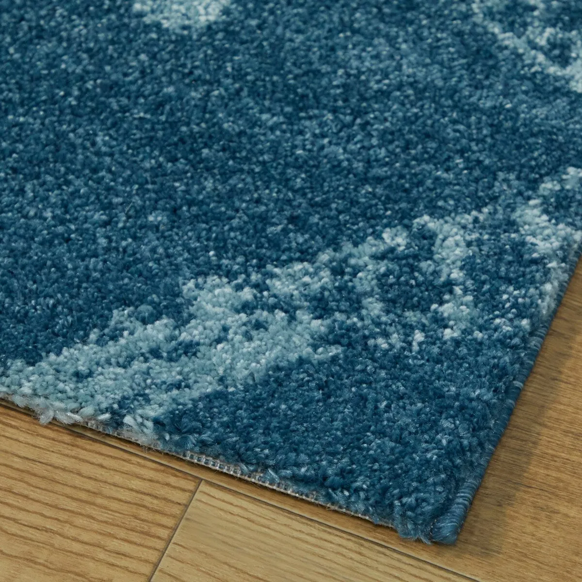 Leyton Nautical Solid Starfish Coastal Area Rug