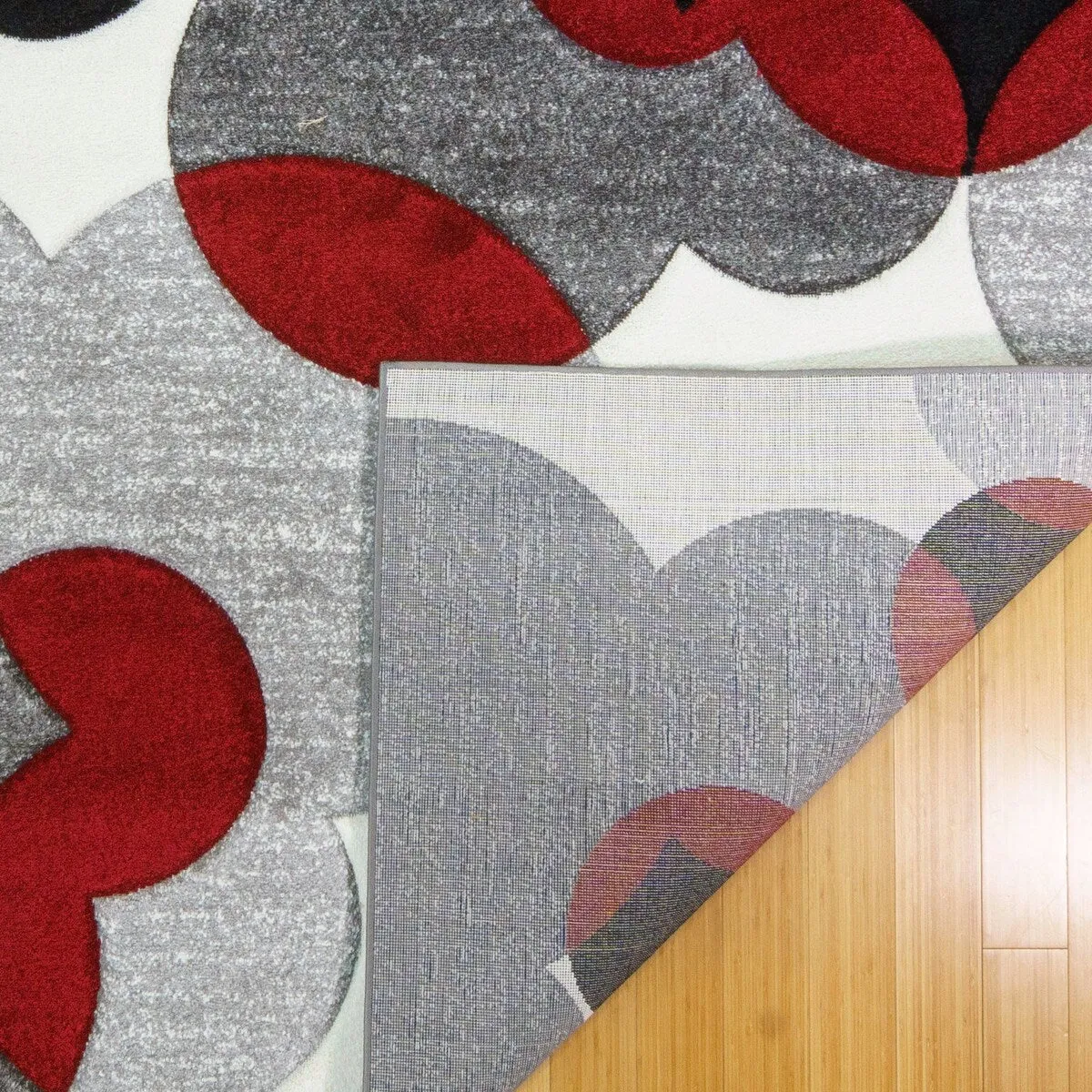 Licensed Disney Mickey Mouse Bravo Toss Modern Geometric Mickey Head Red/ Grey/ Ivory Indoor Area Rug