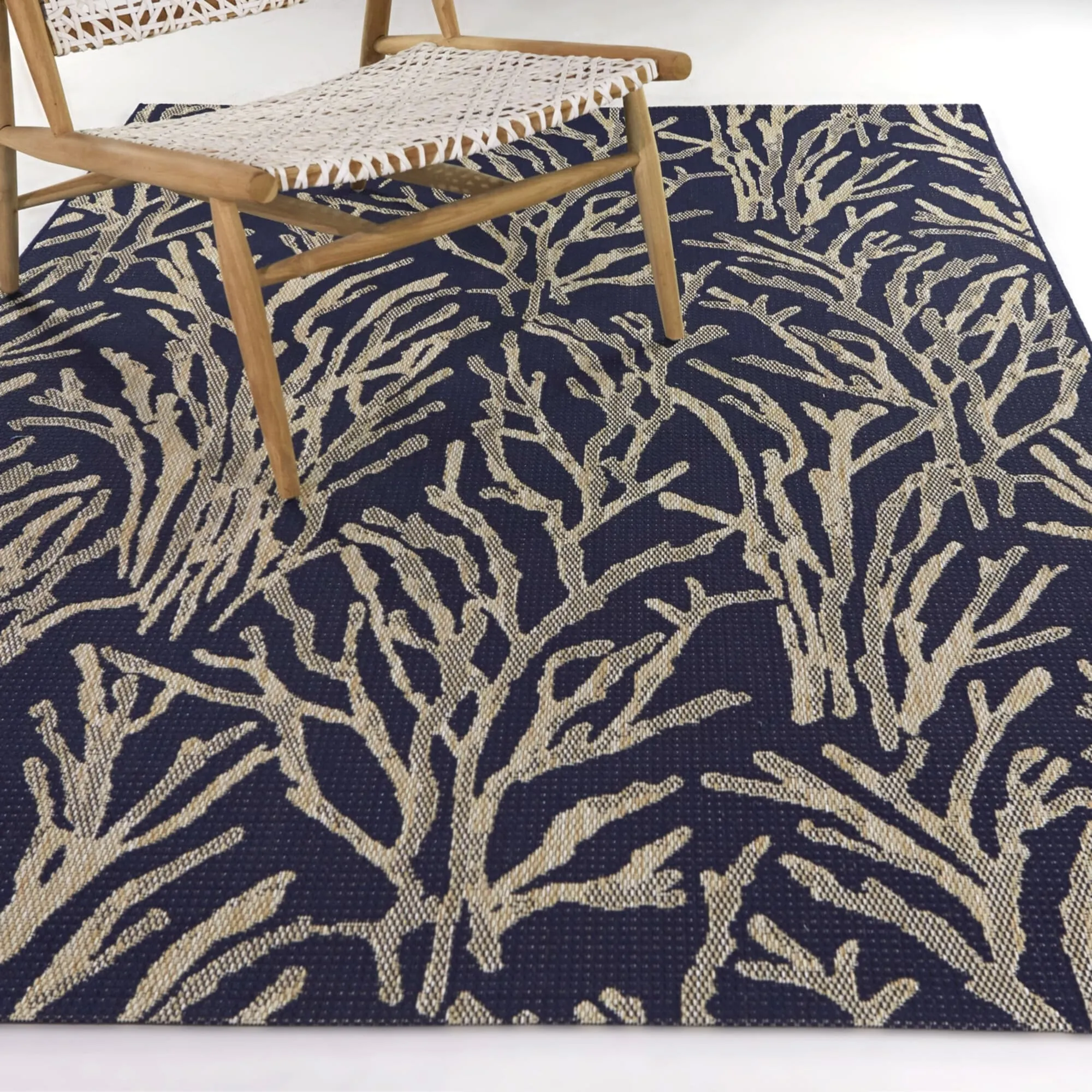 Lilburn Coastal Coral Area Rug