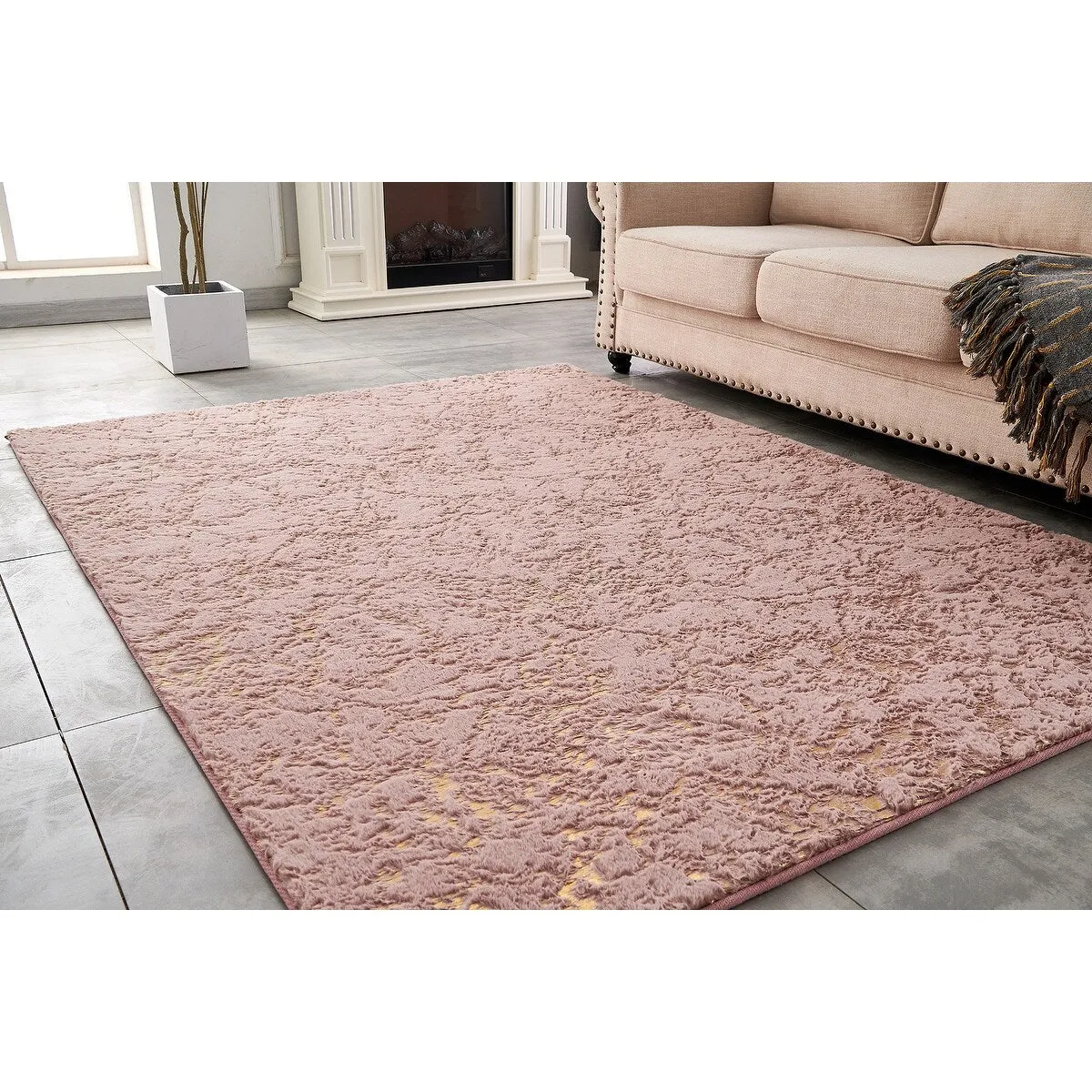 Lily Luxury Abstract Gilded Rectangular Area Rug